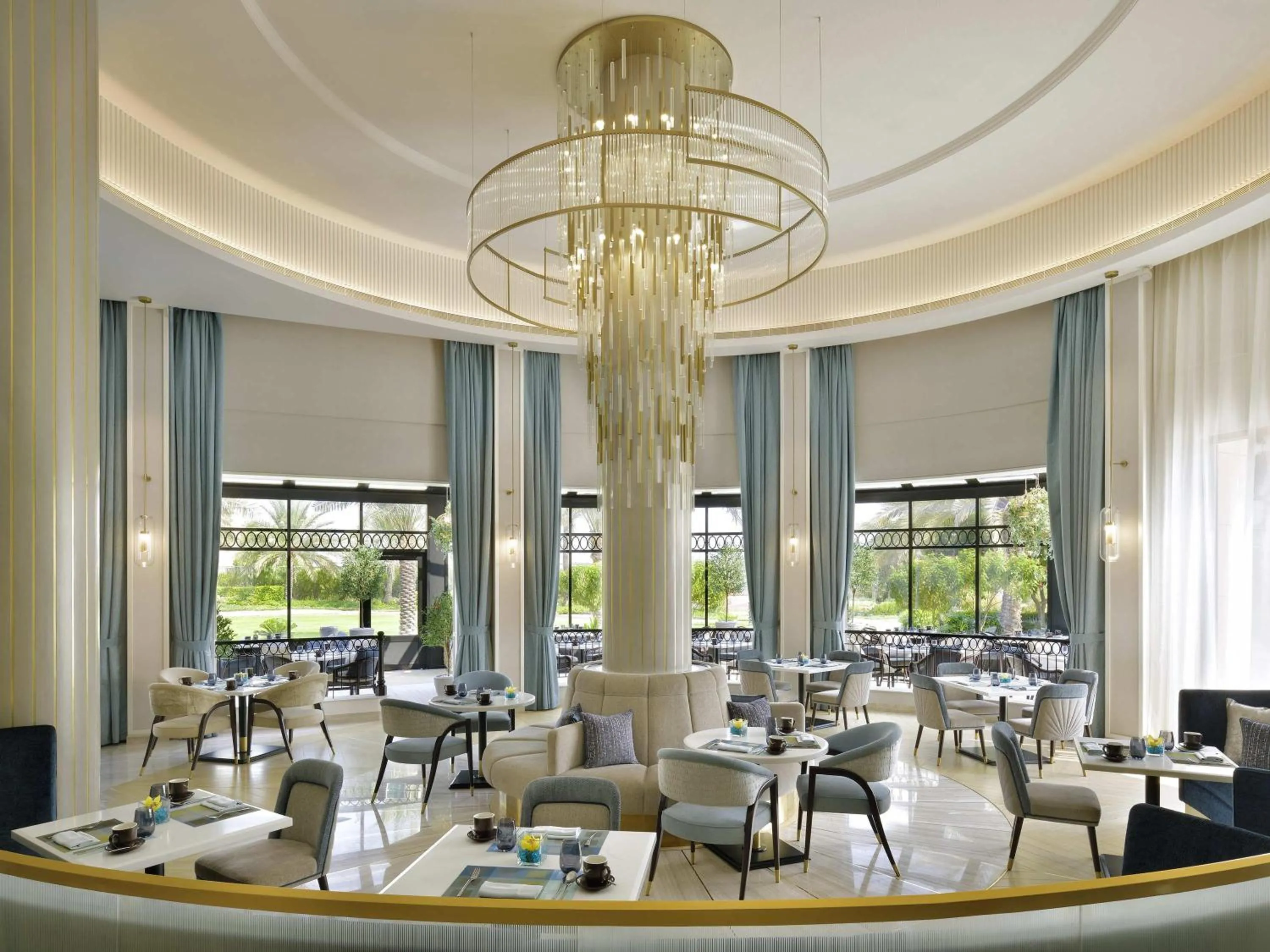 Restaurant/places to eat in Mövenpick Hotel Bahrain