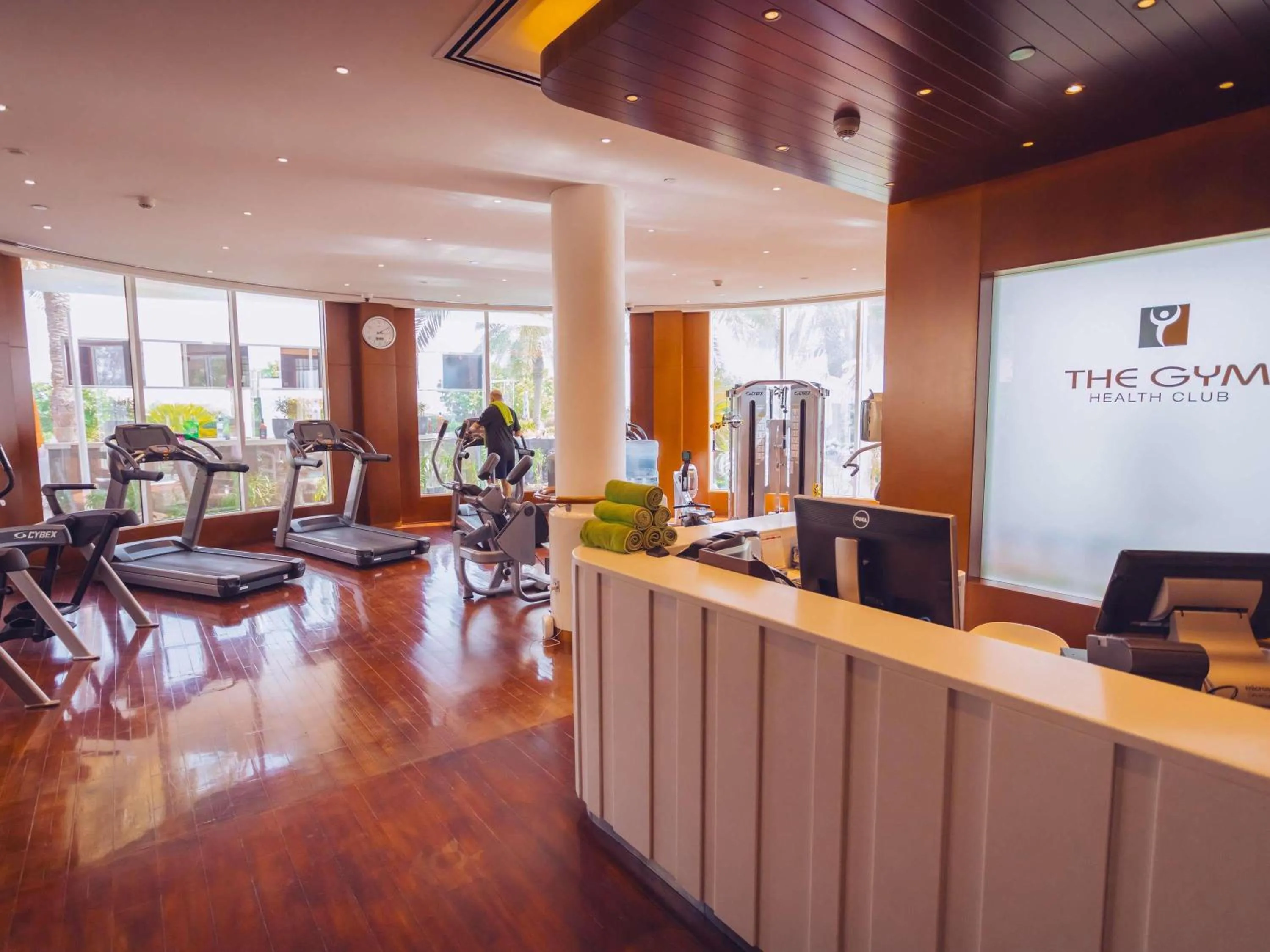 Fitness centre/facilities in Mövenpick Hotel Bahrain