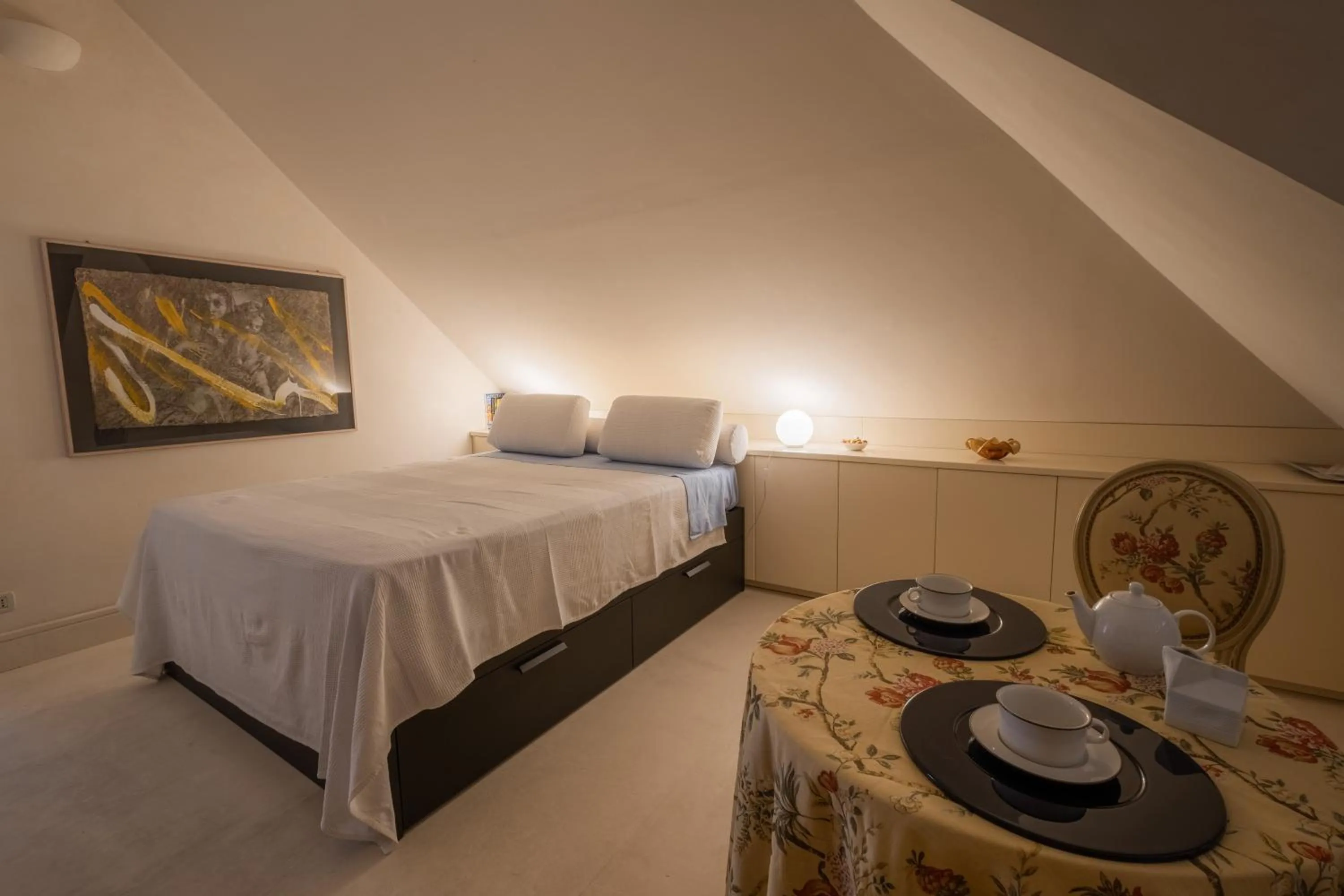 Bed in Attico Palazzo Giustiniani