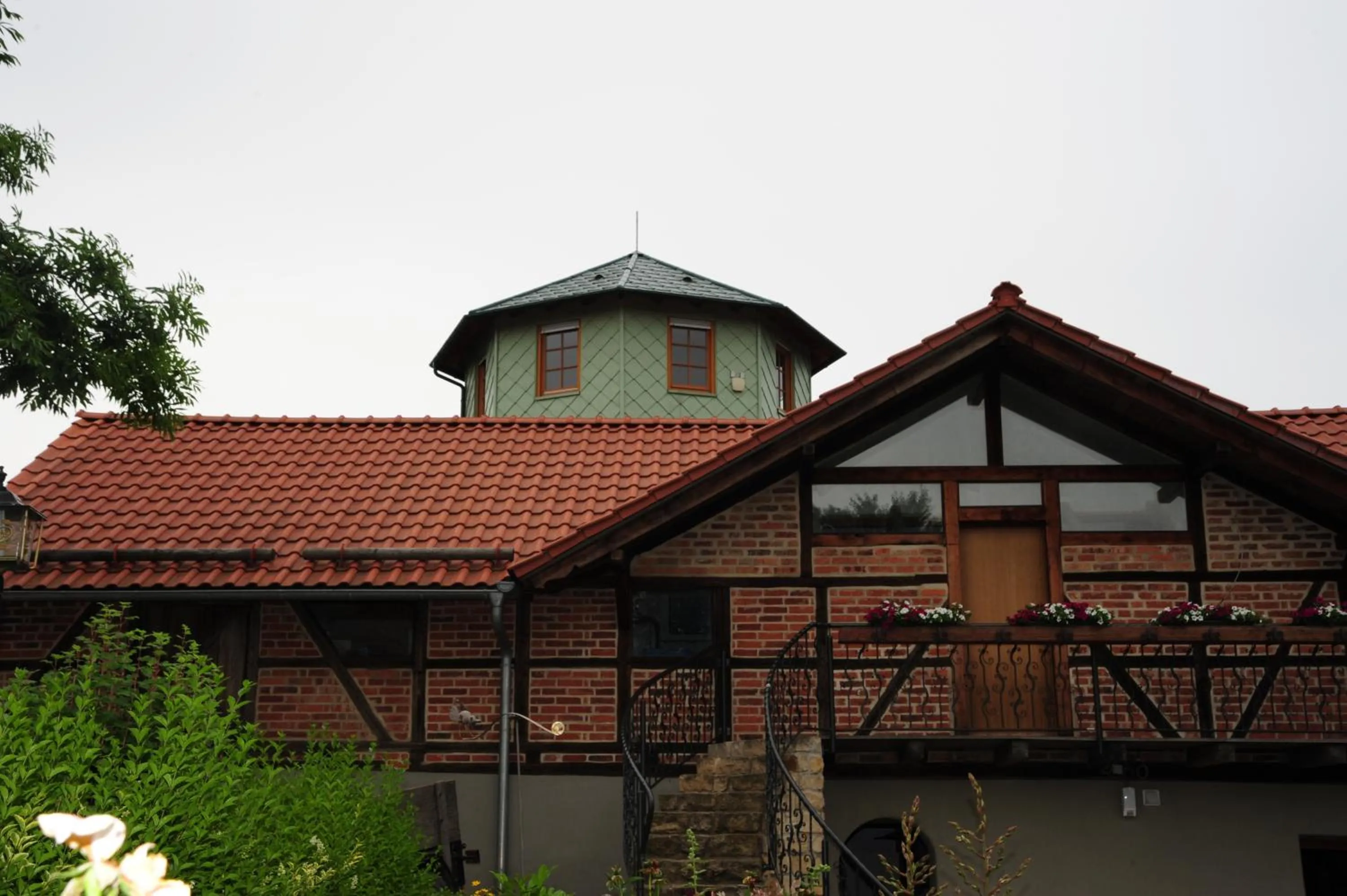 Property building in Hotel Piccolo