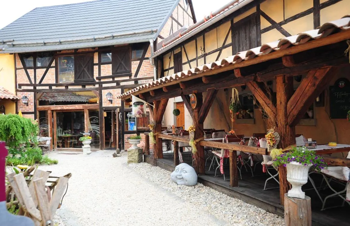 Property building in Hotel Piccolo