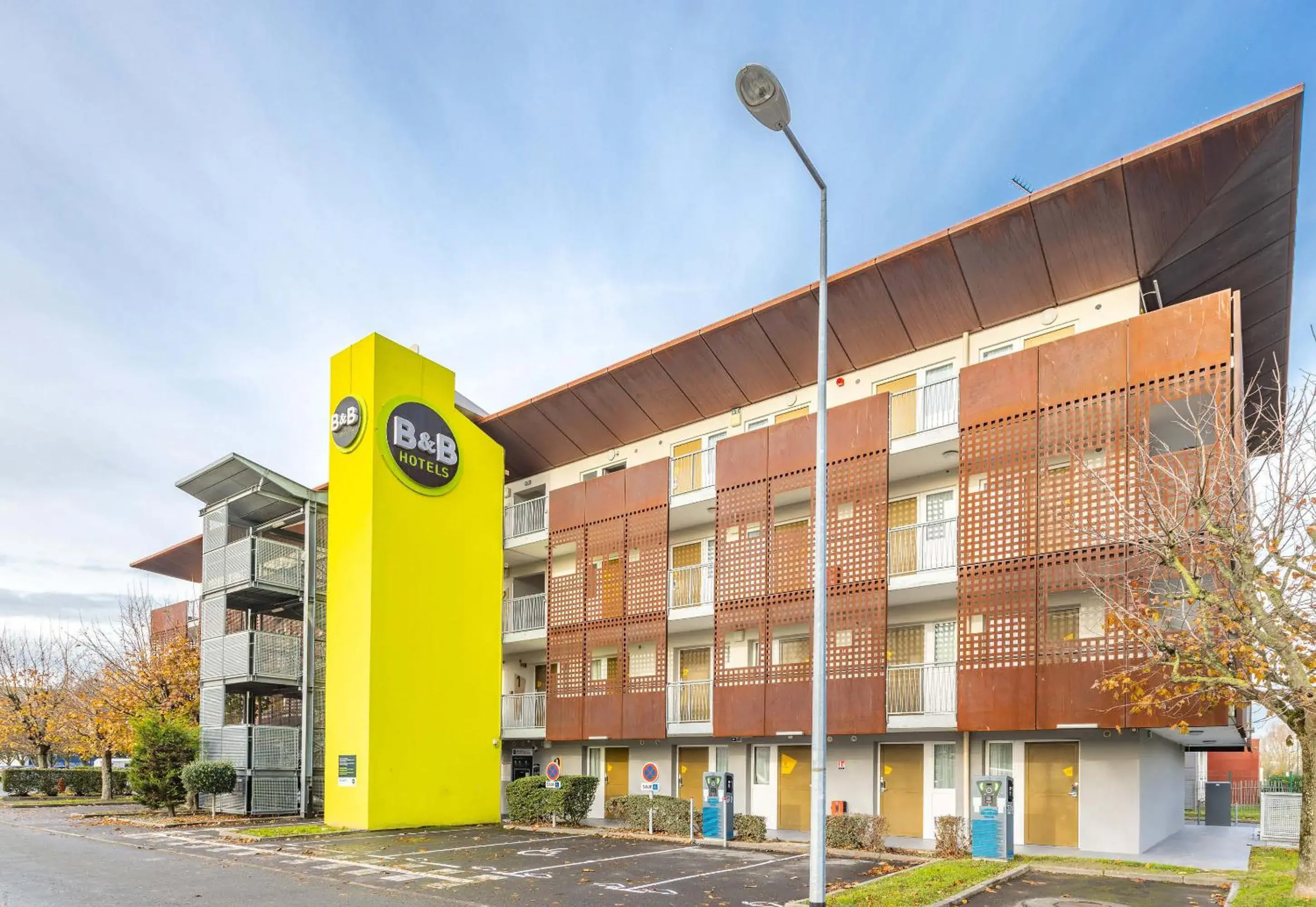 Property building in B&B HOTEL Saint-Malo Centre Property building in B&B HOTEL Saint-Malo Centre