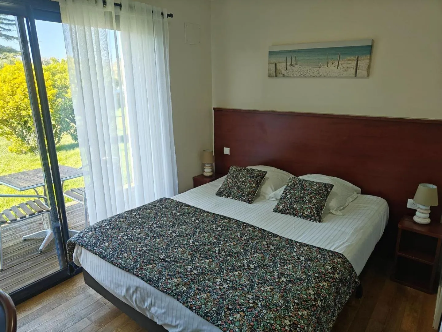 Bedroom, Bed in Hôtel Le Trécelin