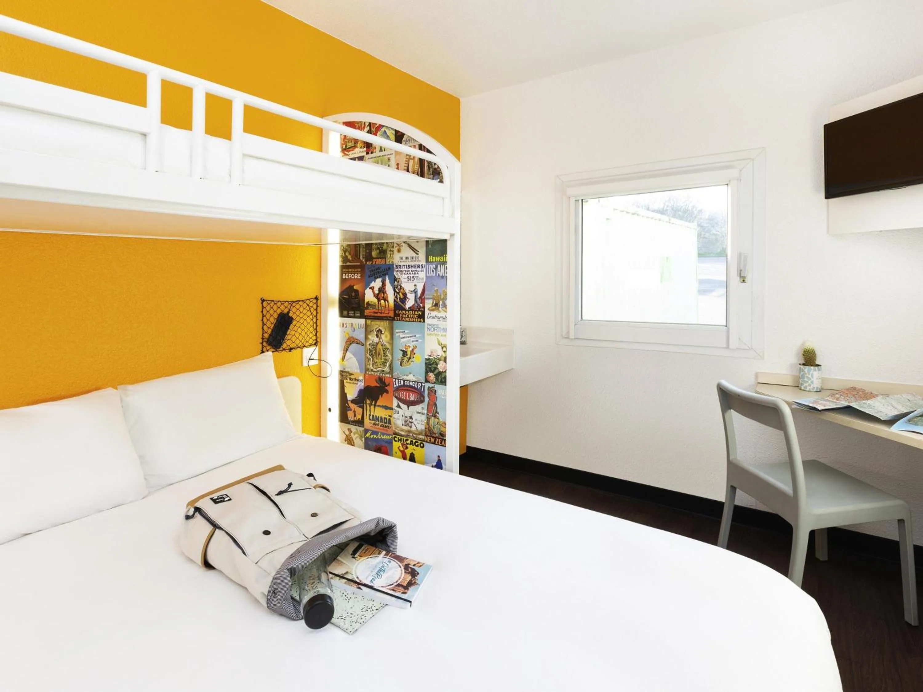 Bedroom, Bed in hotelF1 Nancy Sud