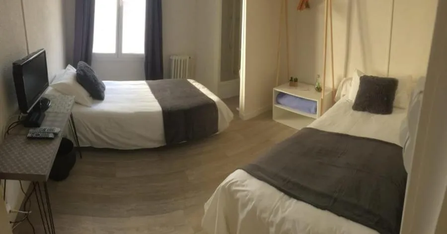 Bed in Les Chiens du Guet