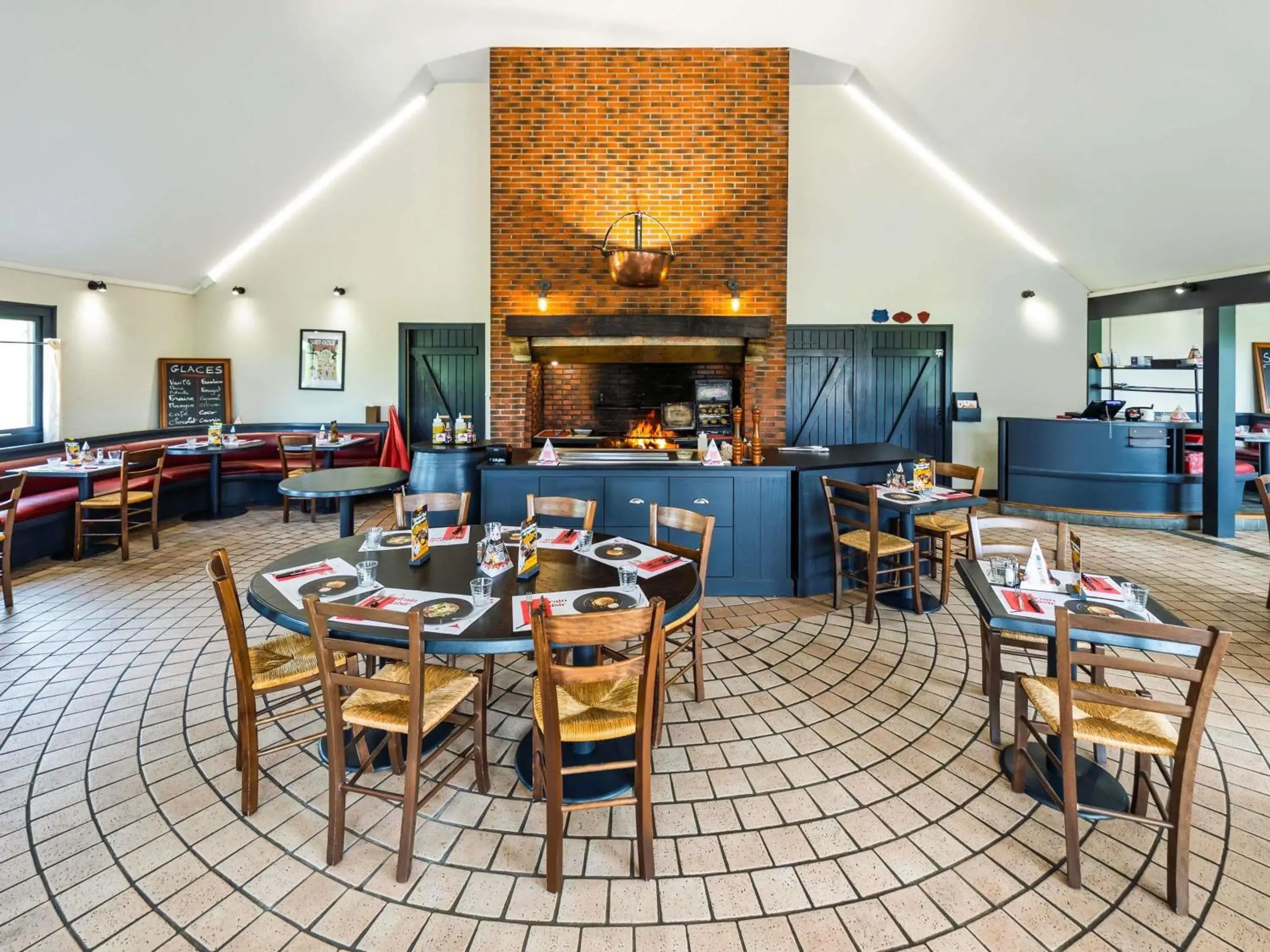 Restaurant/places to eat in ibis Saint Dizier Restaurant/places to eat in ibis Saint Dizier