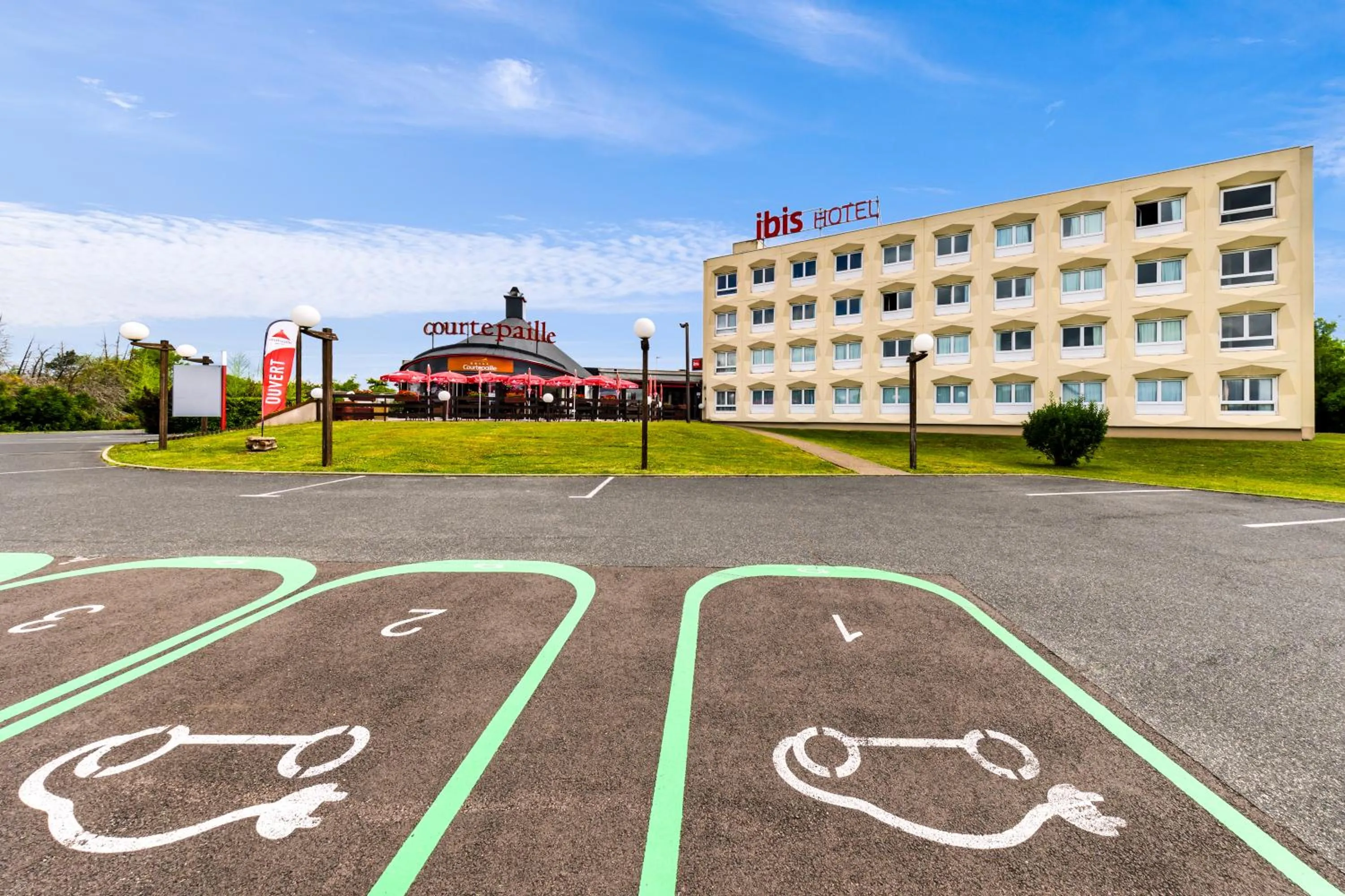 Parking in ibis Saint Dizier