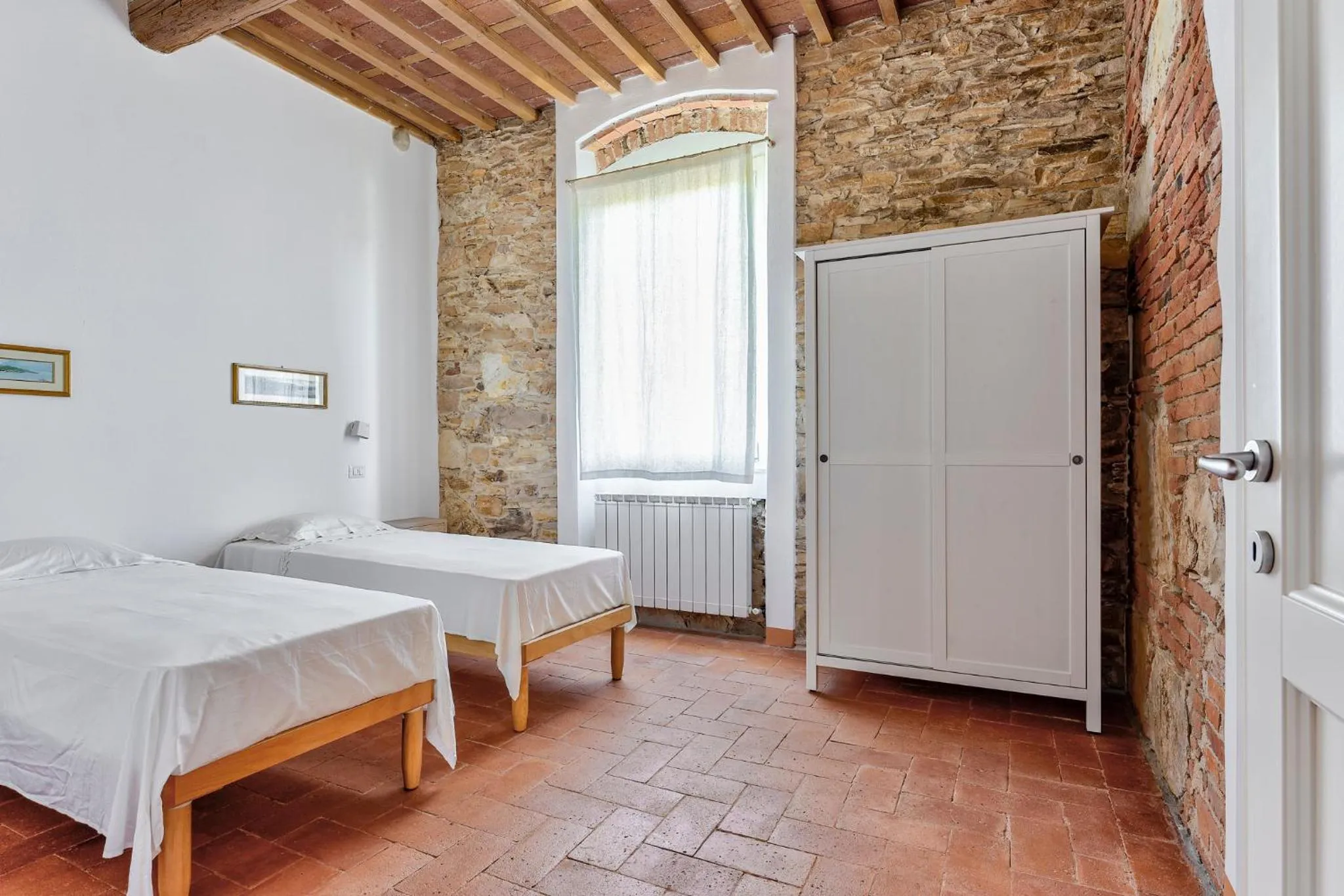 Photo of the whole room, Bed in Villa Galgani