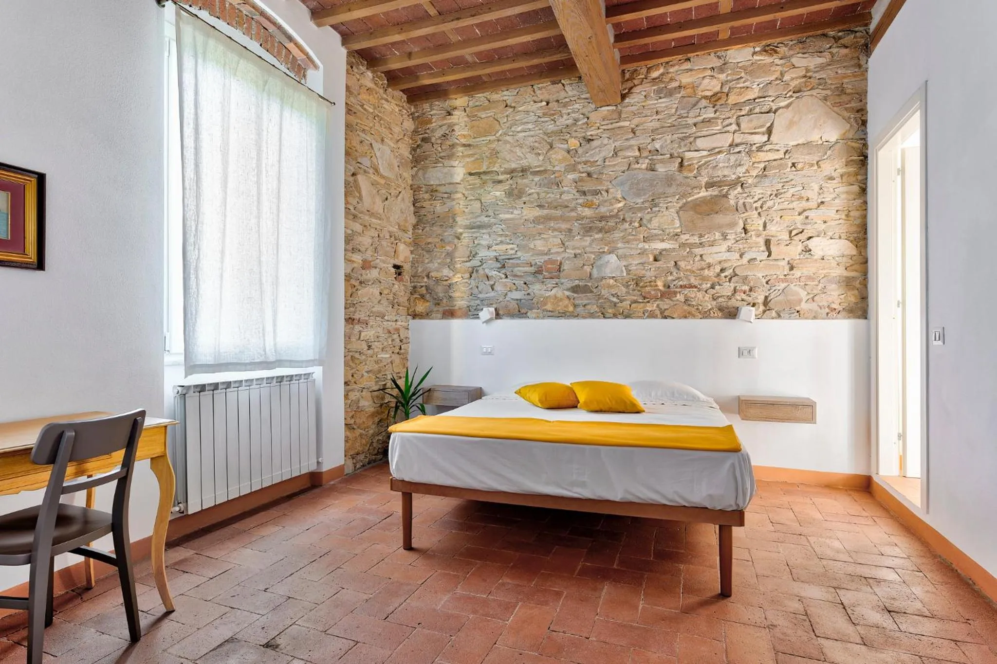 Bedroom, Bed in Villa Galgani
