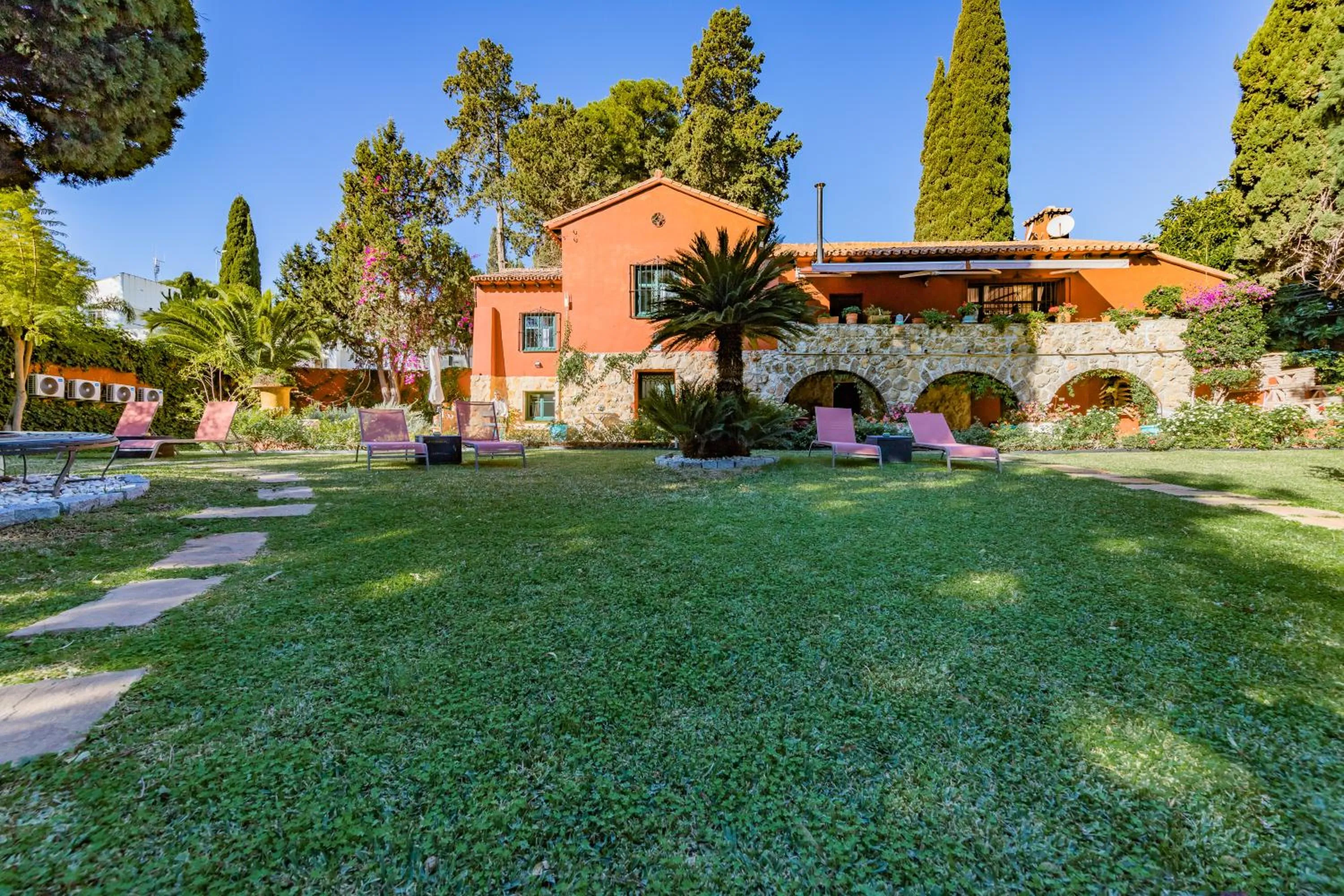 Property building in Casa Paraíso Boutique B&B