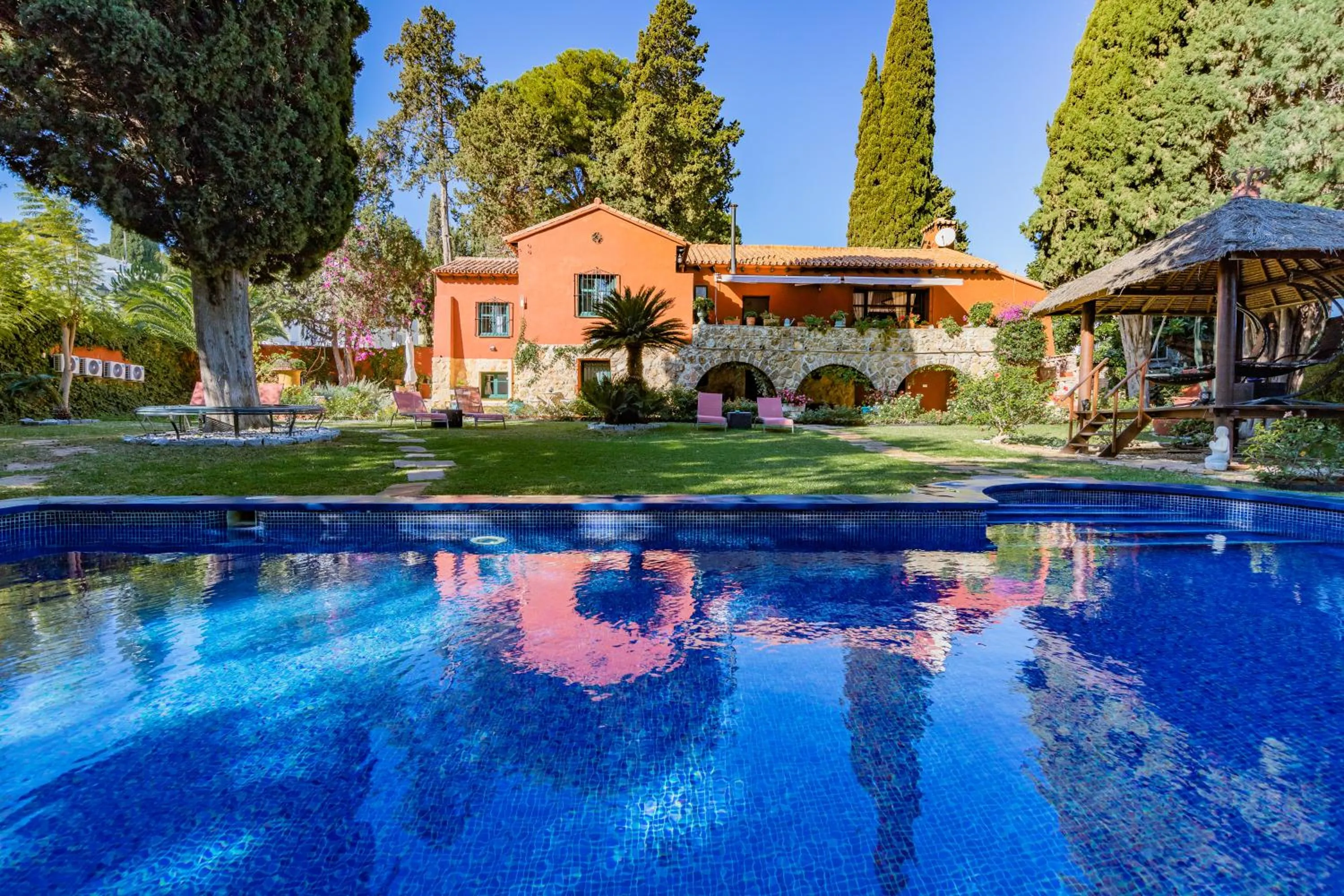 Property building in Casa Paraíso Boutique B&B