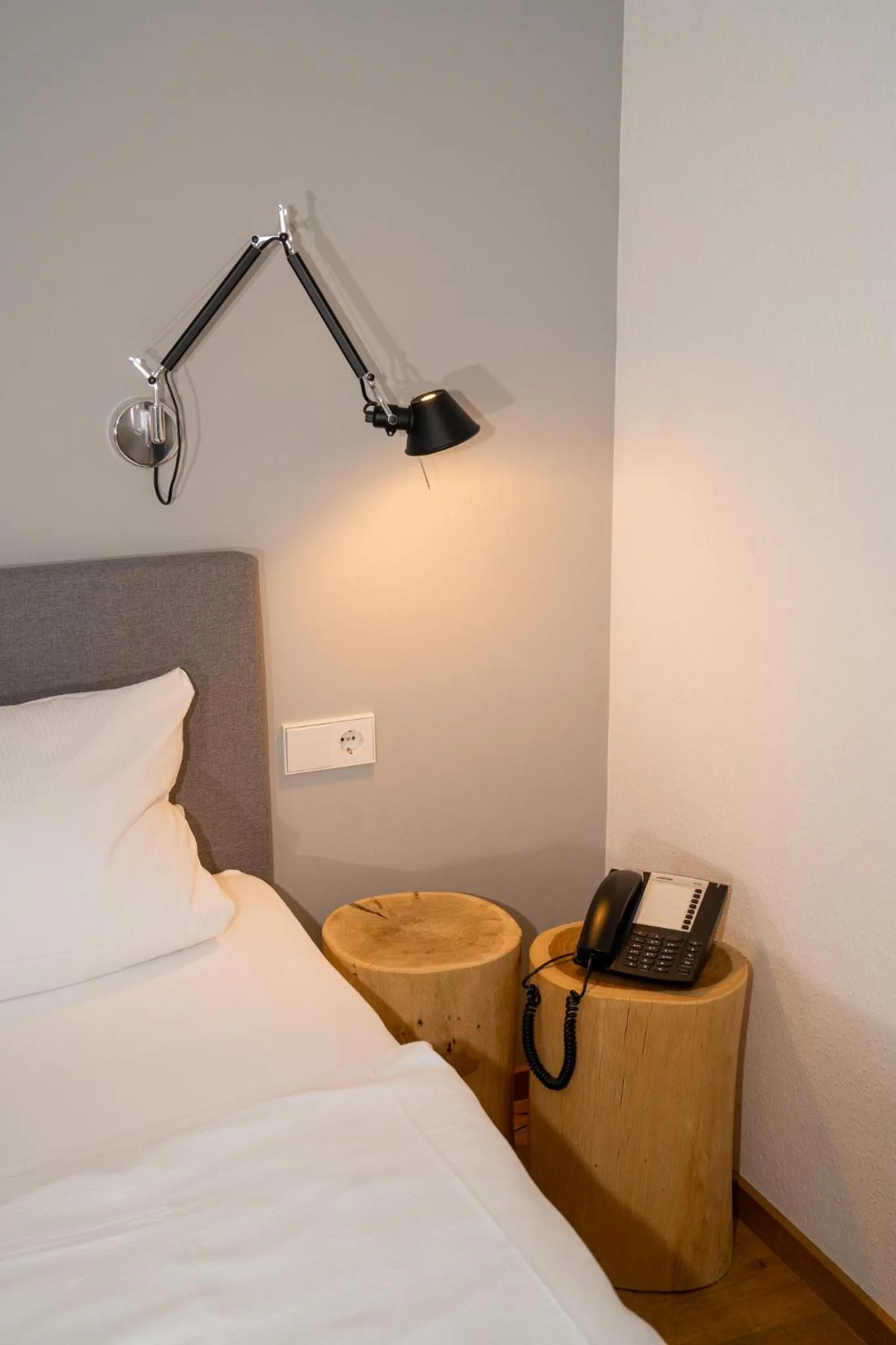 Decorative detail, Bed in Der Hirschen