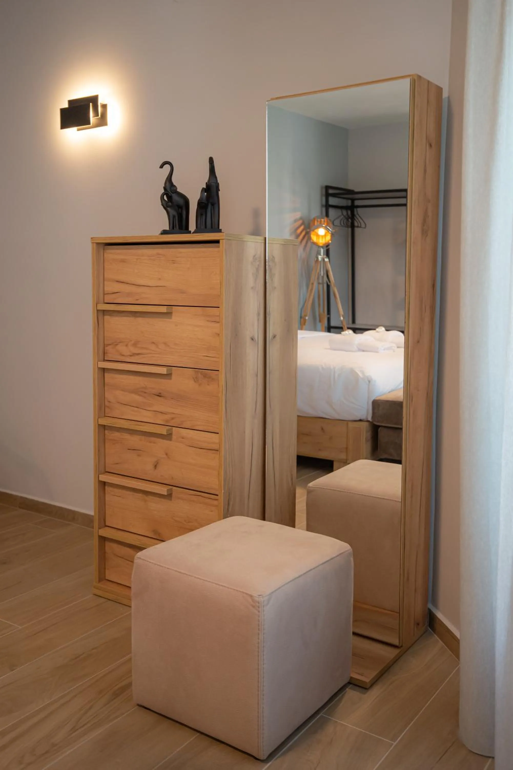 Area and facilities, Bed in The Victoria Lefkada