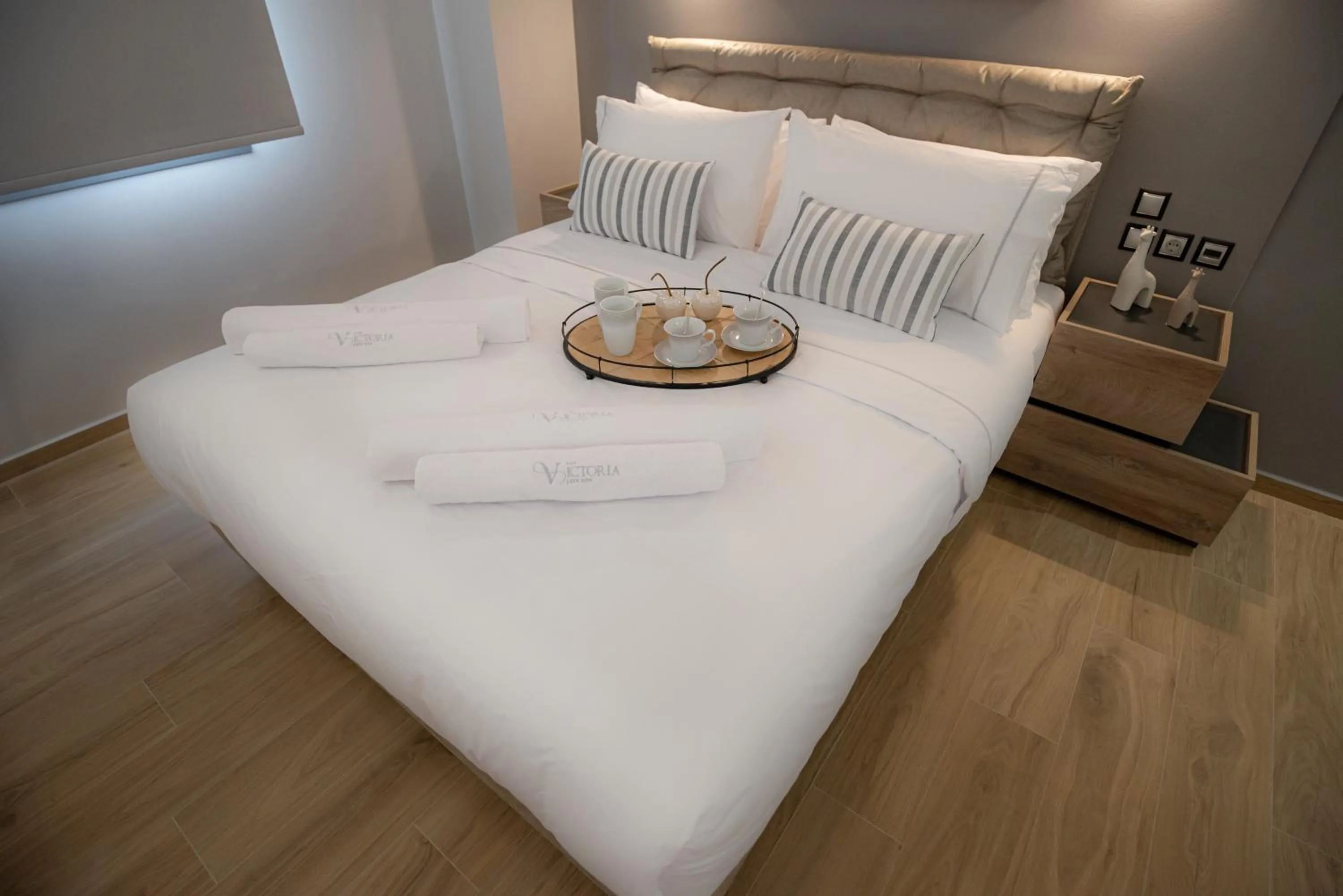 Bedroom, Bed in The Victoria Lefkada