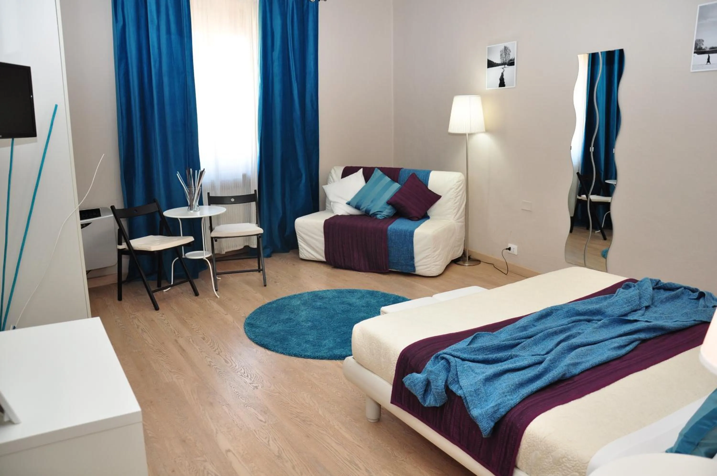 Day, Bed in At Home Bed and Breakfast