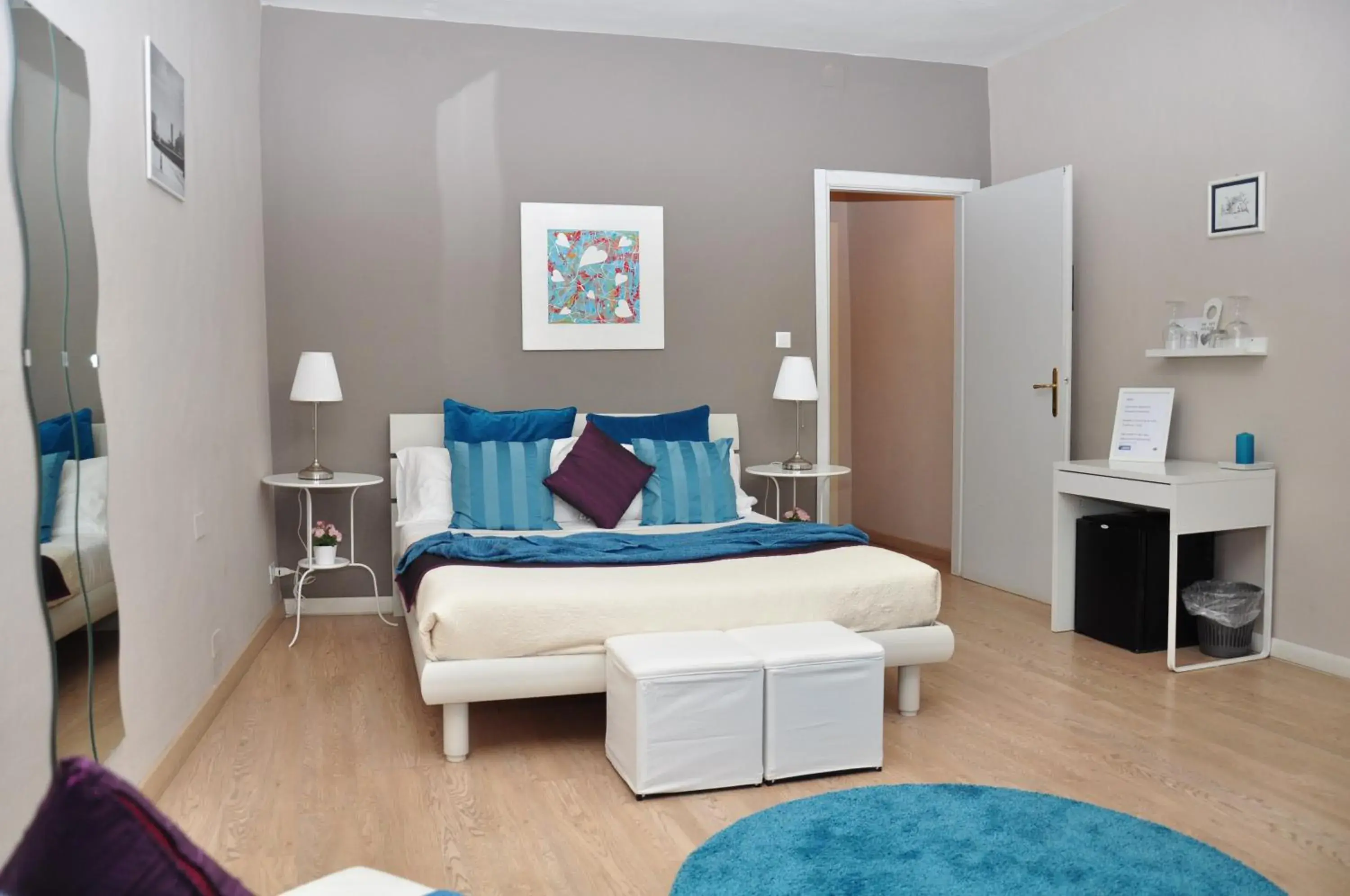 Double Room in At Home Bed and Breakfast Double Room in At Home Bed and Breakfast