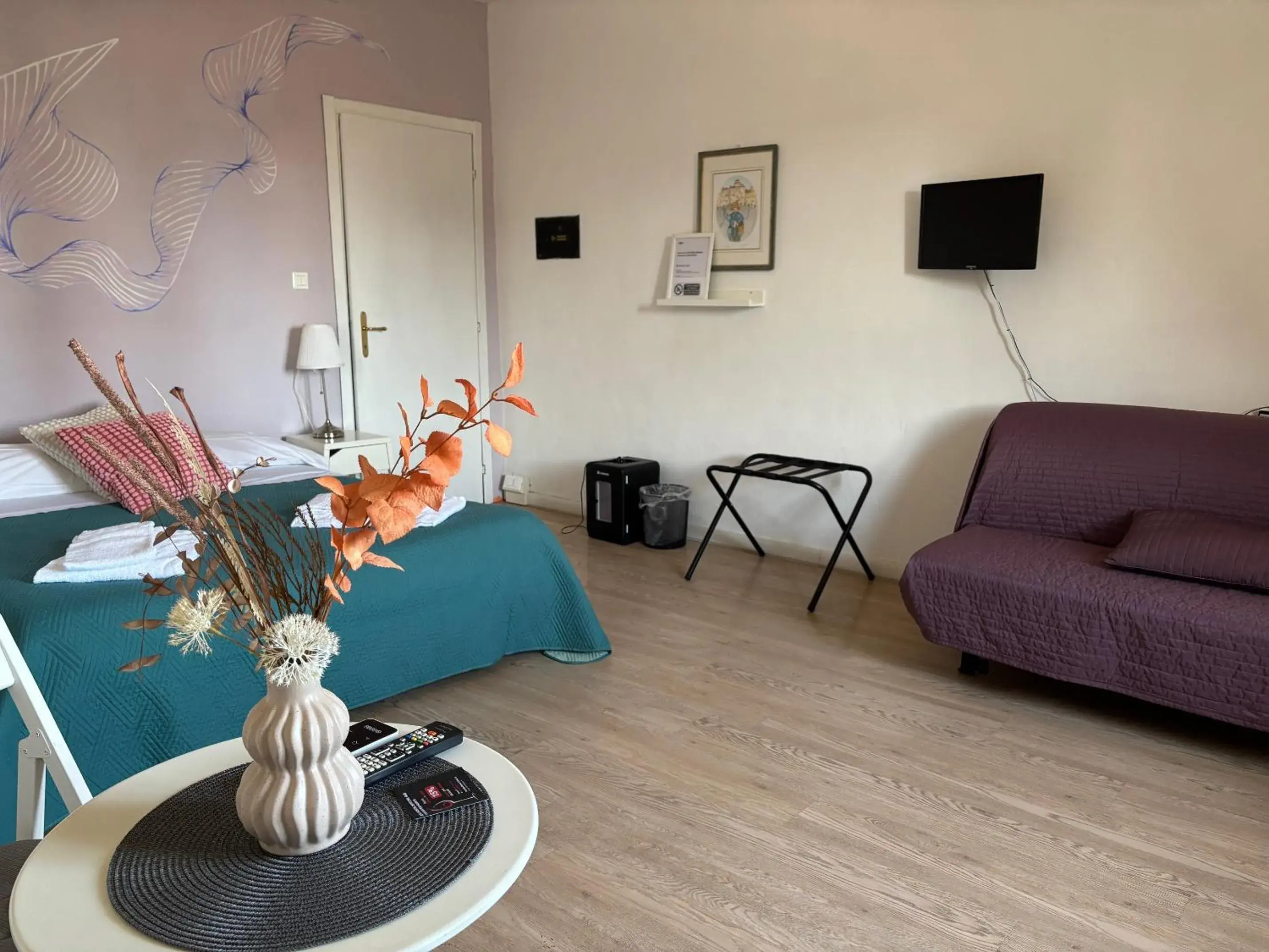 Double Room in At Home Bed and Breakfast Double Room in At Home Bed and Breakfast
