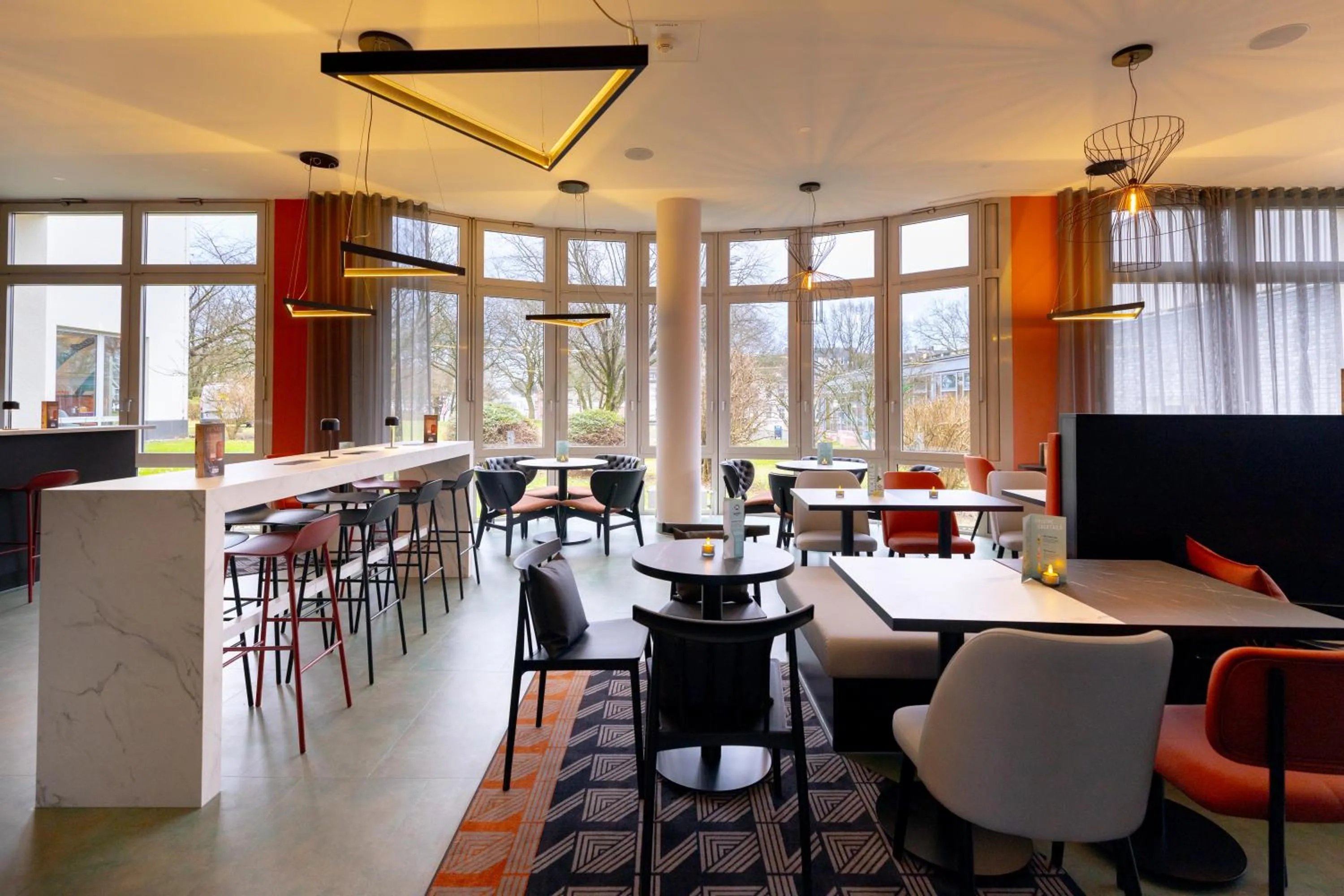 Lobby or reception in Holiday Inn - the niu, Blade Solingen by IHG