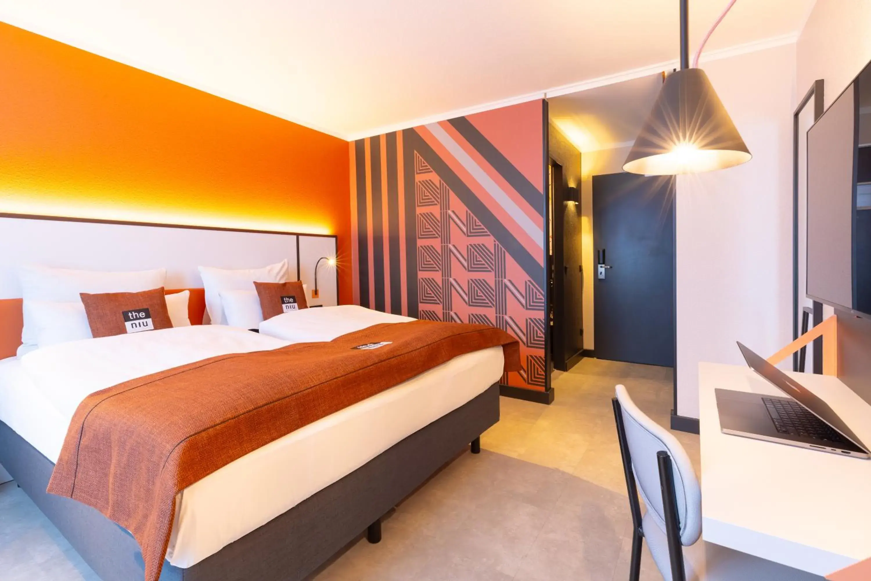 Premium Queen Room in Holiday Inn - the niu, Blade Solingen by IHG Premium Queen Room in Holiday Inn - the niu, Blade Solingen by IHG