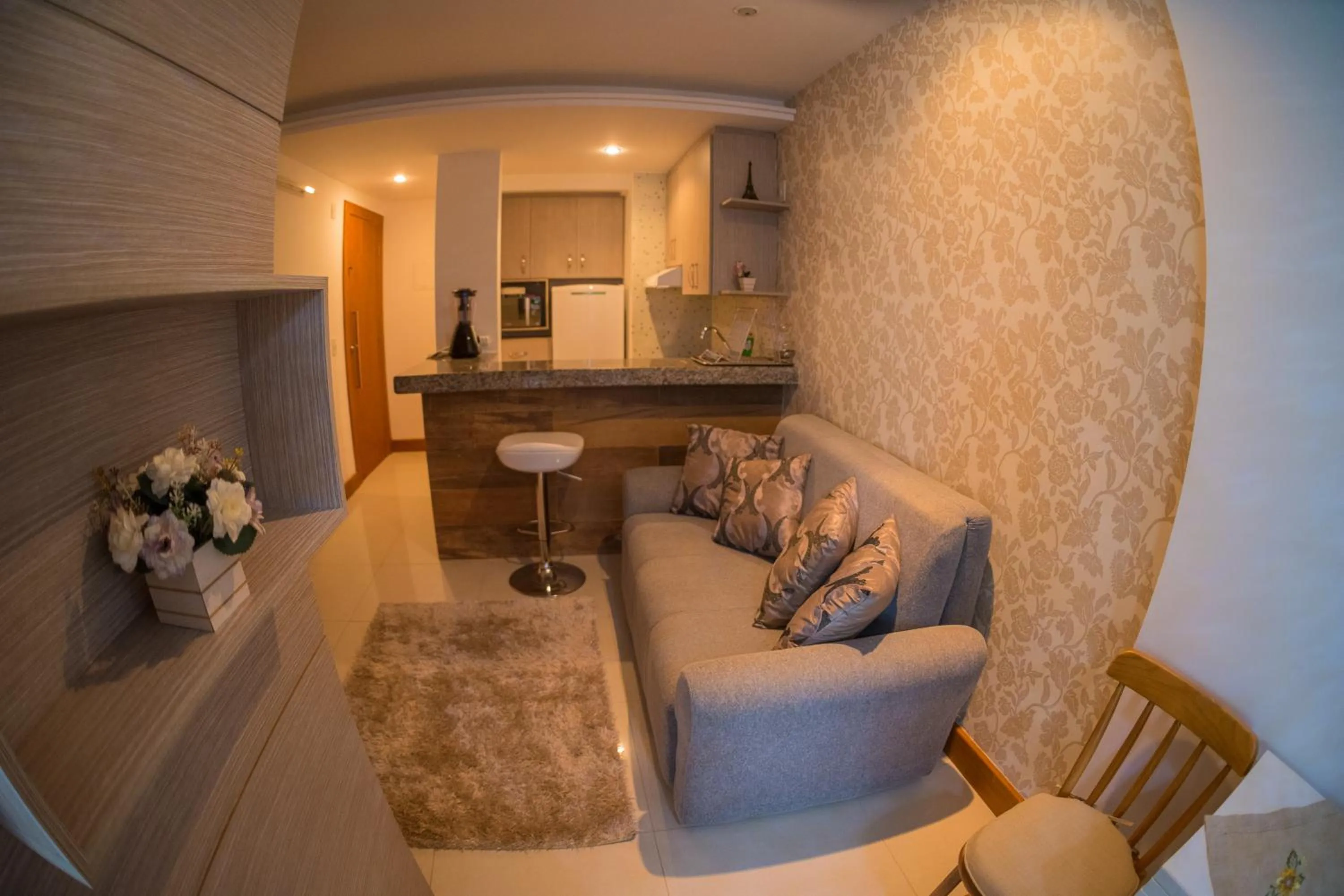 Communal lounge/ TV room in Studio Areia Preta