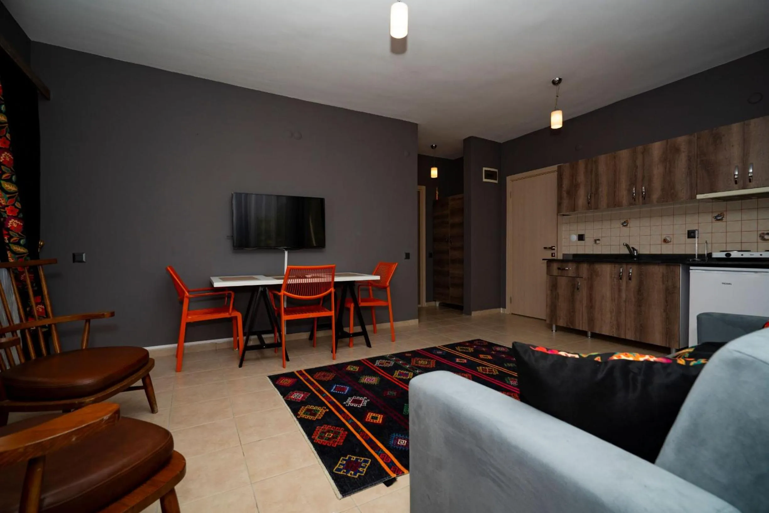 Living room, Seating Area in ESQUIRE HOTELS and LOUNGES