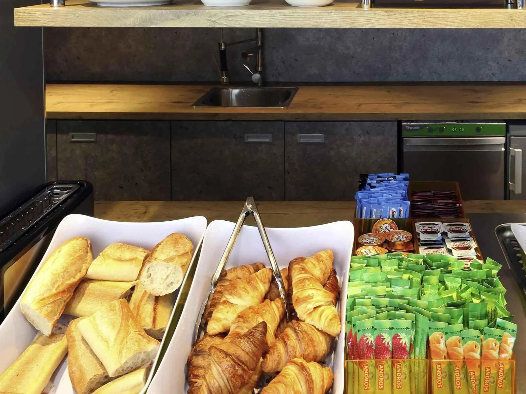 Food and drinks in Hotel Ibis Budget Nancy Centre