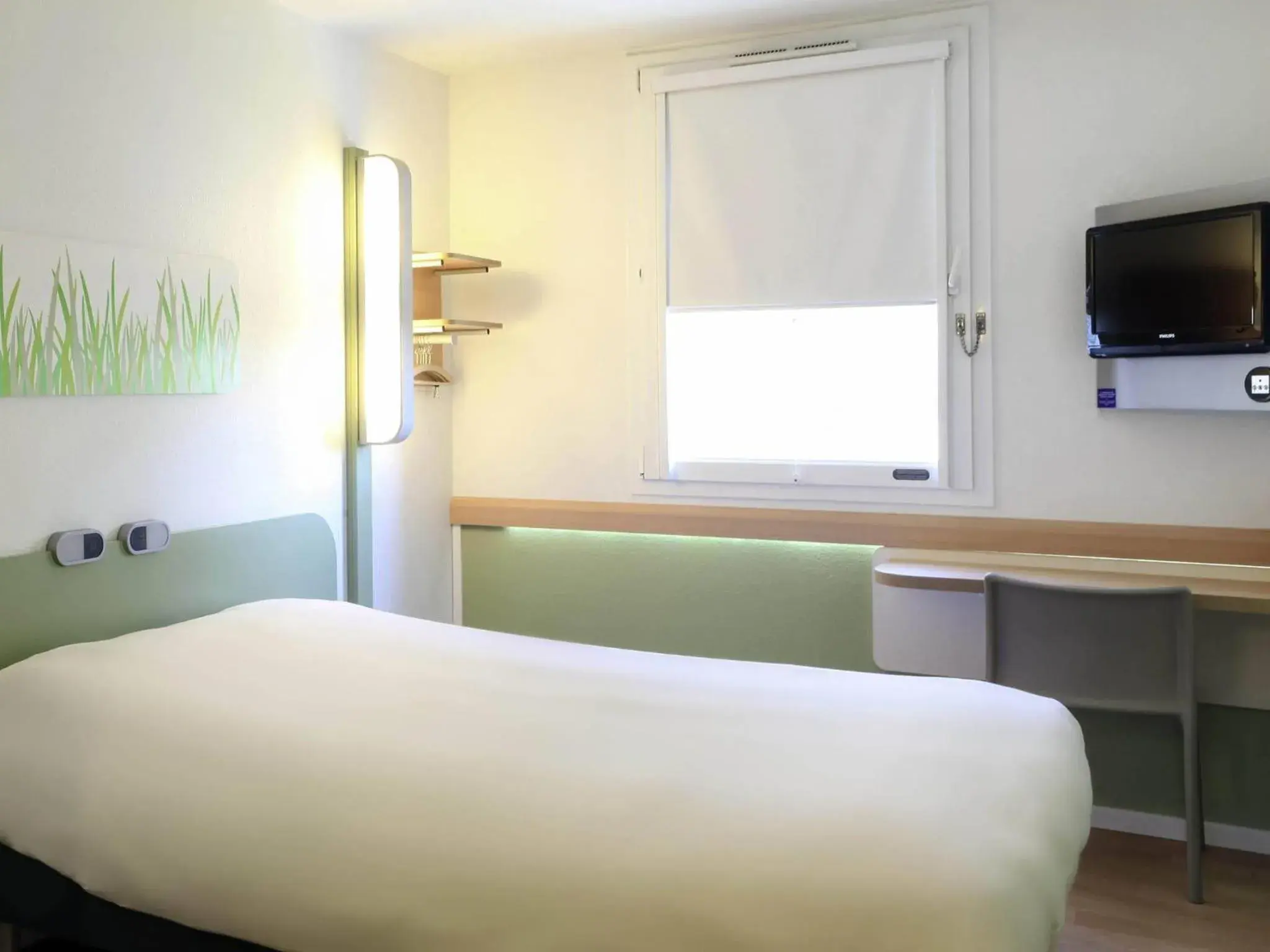 Double Room in Hotel Ibis Budget Nancy Centre Double Room in Hotel Ibis Budget Nancy Centre