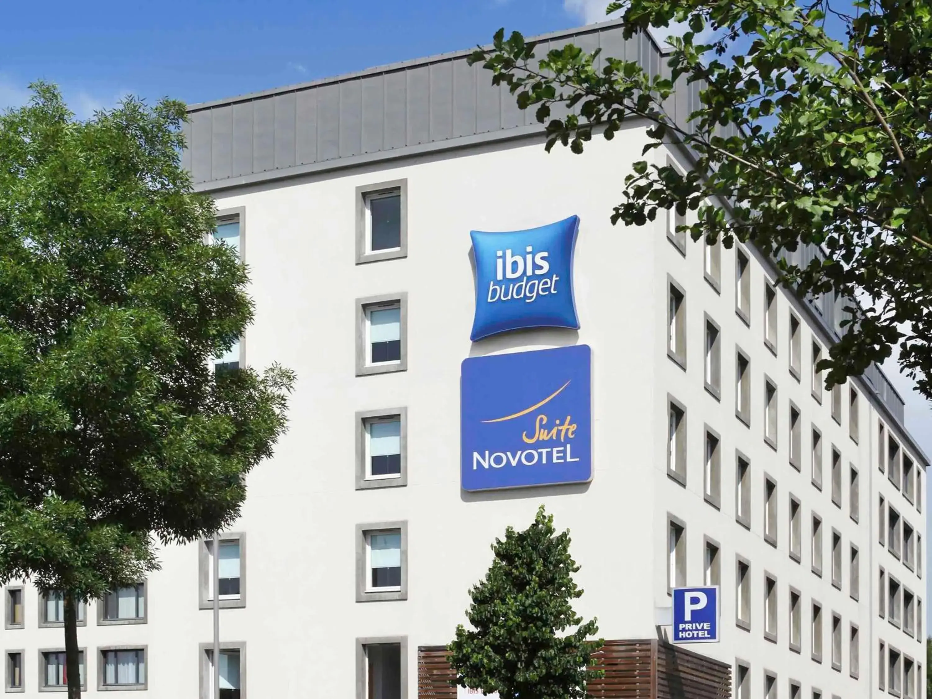 Property building in Hotel Ibis Budget Nancy Centre Property building in Hotel Ibis Budget Nancy Centre