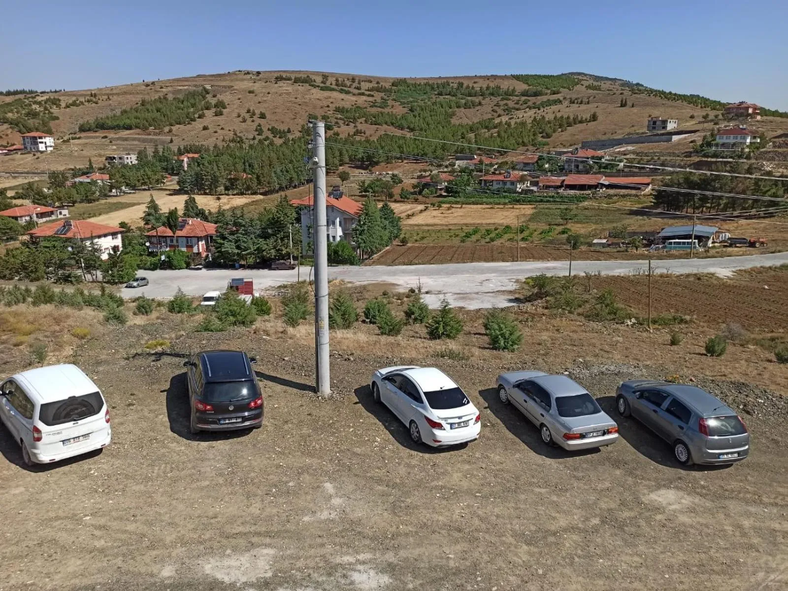 Parking in Salda Gölü Çeliköz Apart