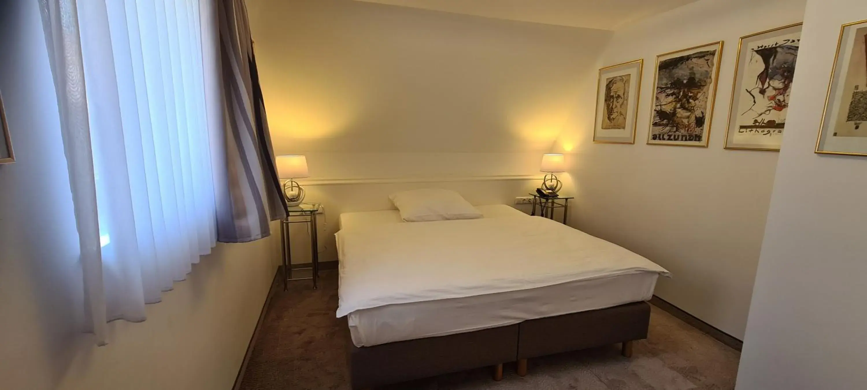 Family, Bed in Hotel Garni "Am Ellinger Tor" Family, Bed in Hotel Garni "Am Ellinger Tor"