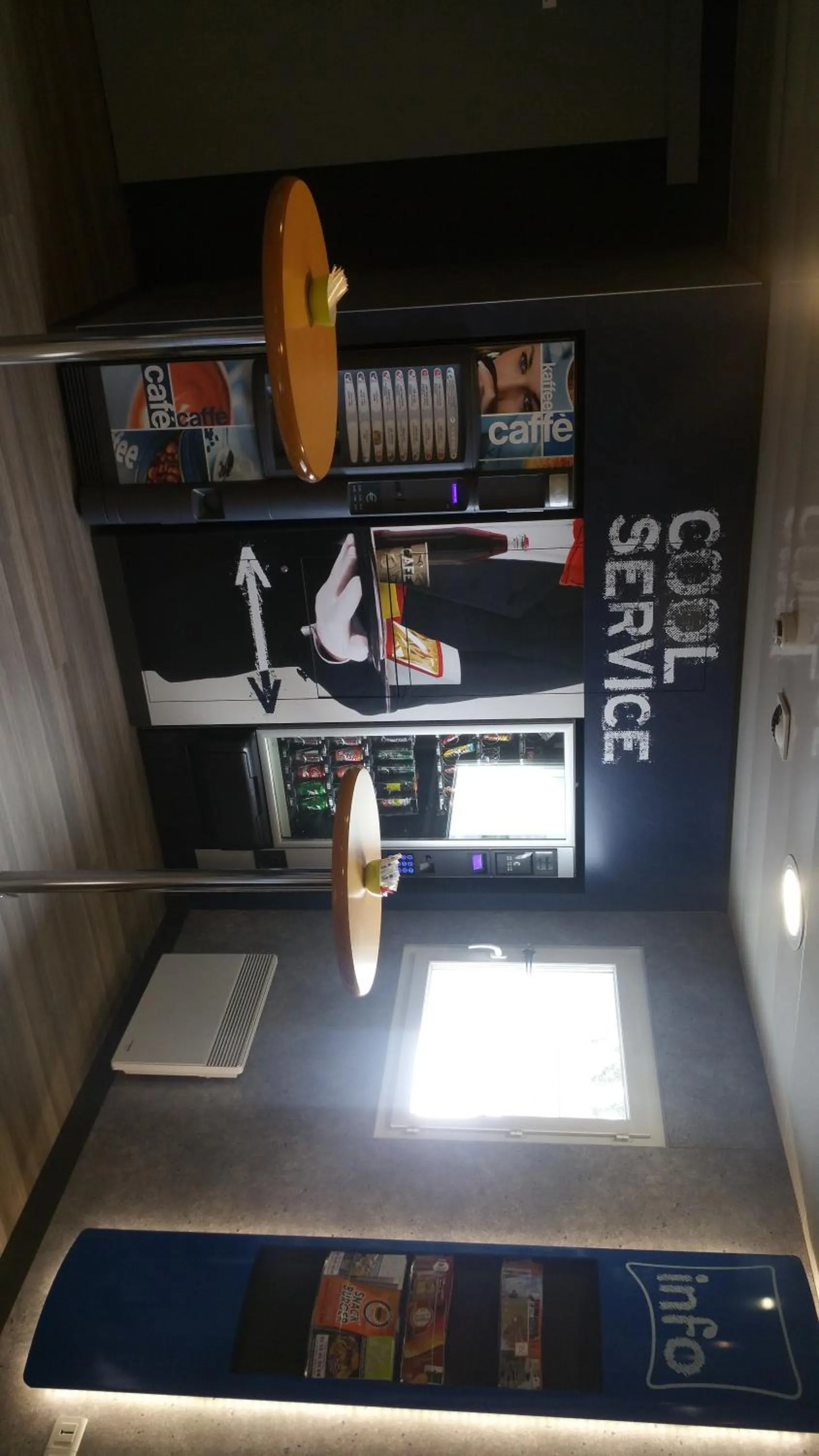 Drinks in ibis budget Flers Grands Champs