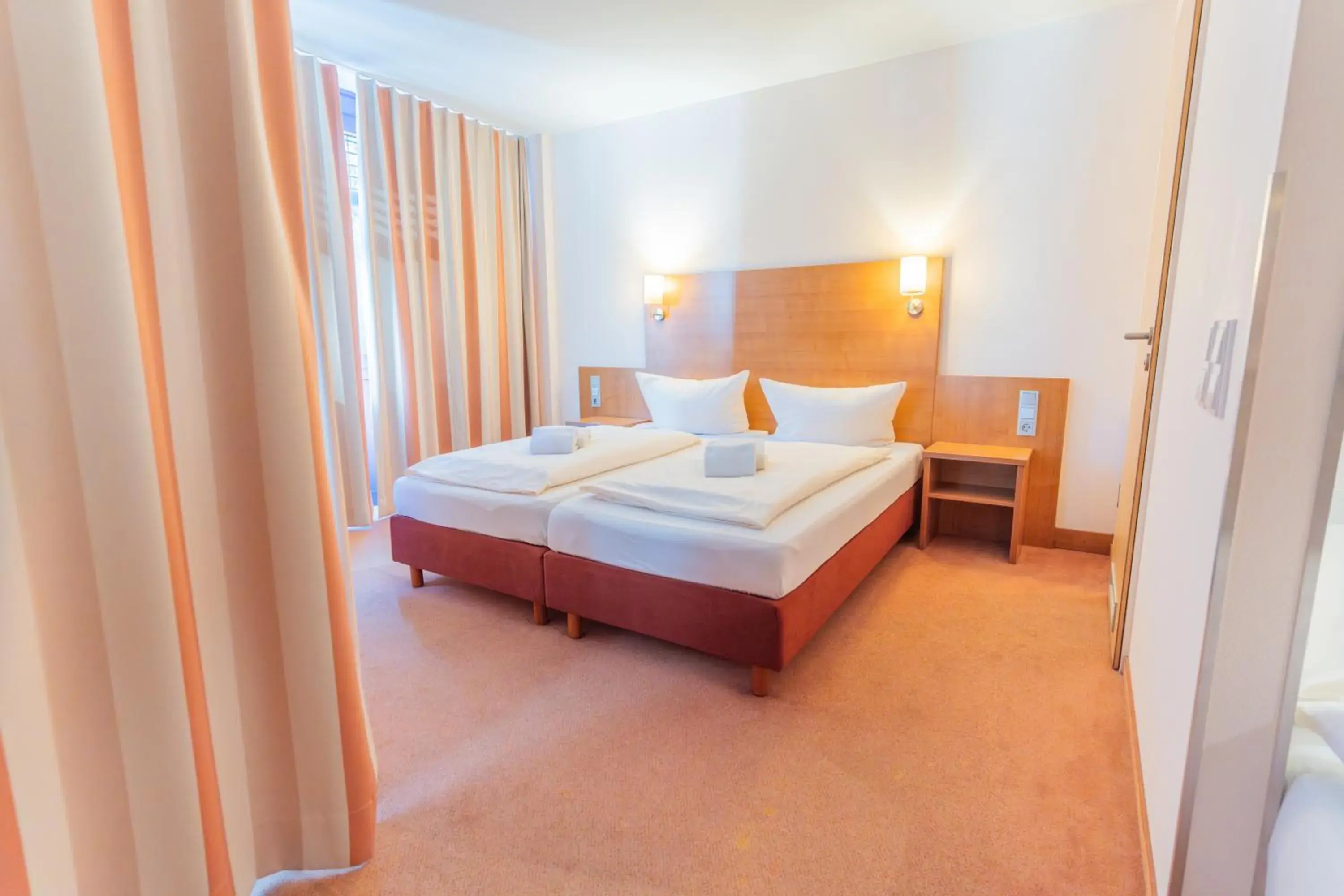 Comfort Double Room - single occupancy in Bodensee Yachthotel Schattmaier Comfort Double Room - single occupancy in Bodensee Yachthotel Schattmaier