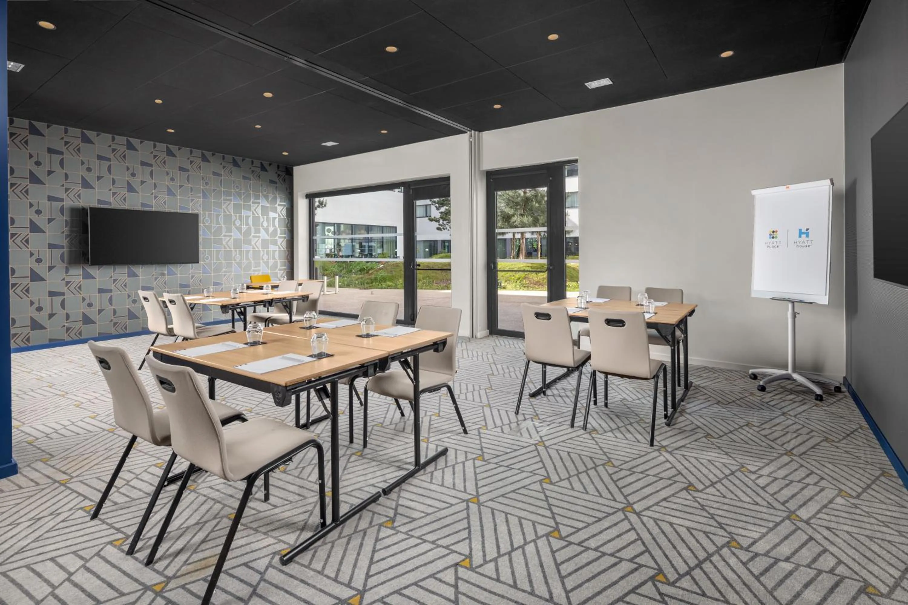 Meeting/conference room in Hyatt House Paris Charles de Gaulle Airport