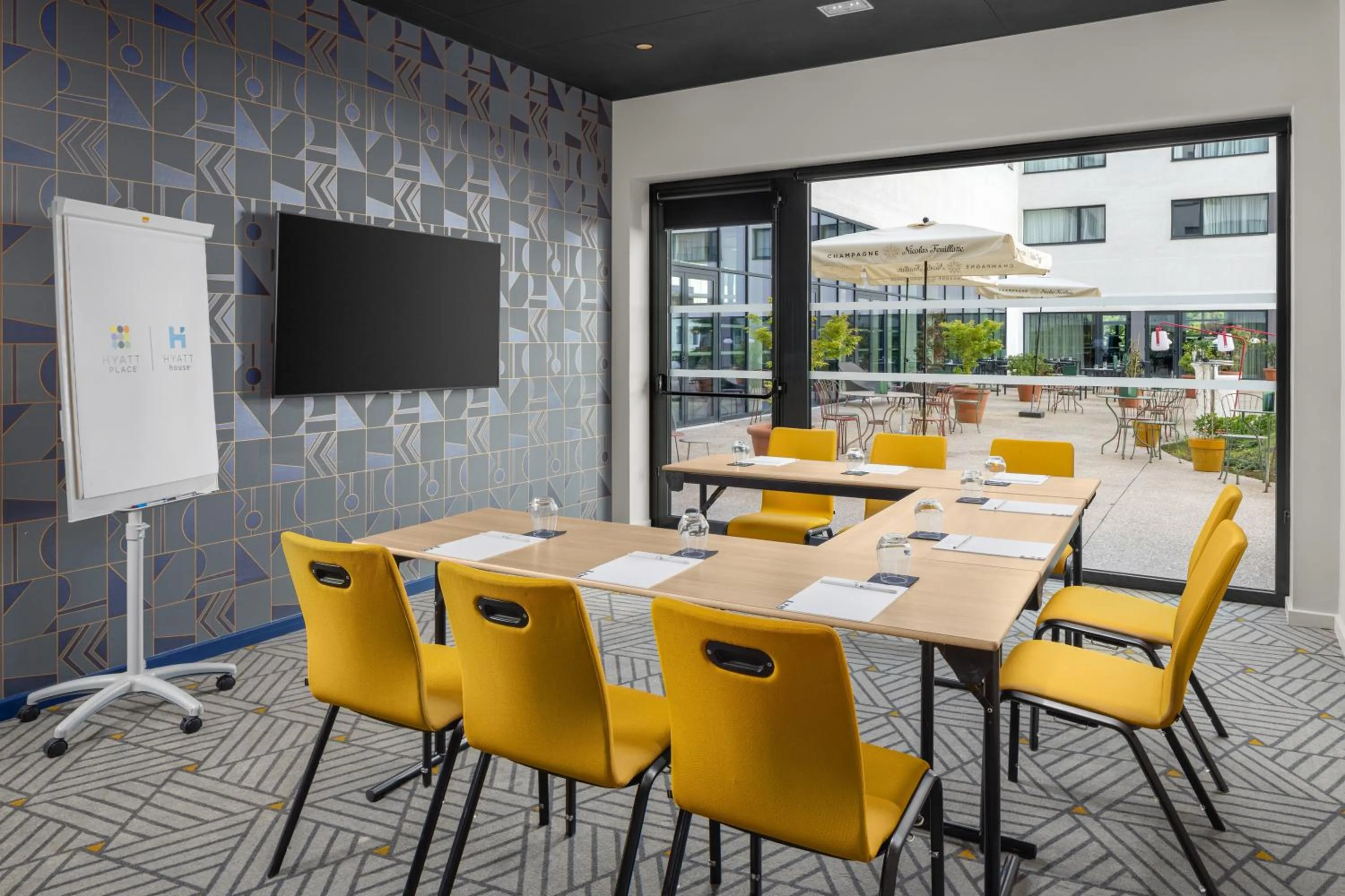 Meeting/conference room in Hyatt House Paris Charles de Gaulle Airport