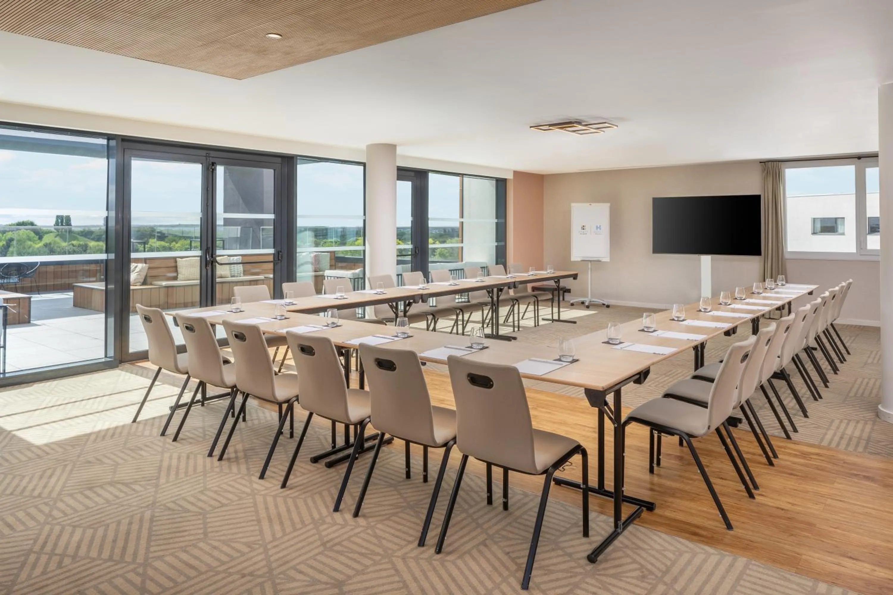 Banquet/Function facilities in Hyatt Place Paris Charles de Gaulle Airport
