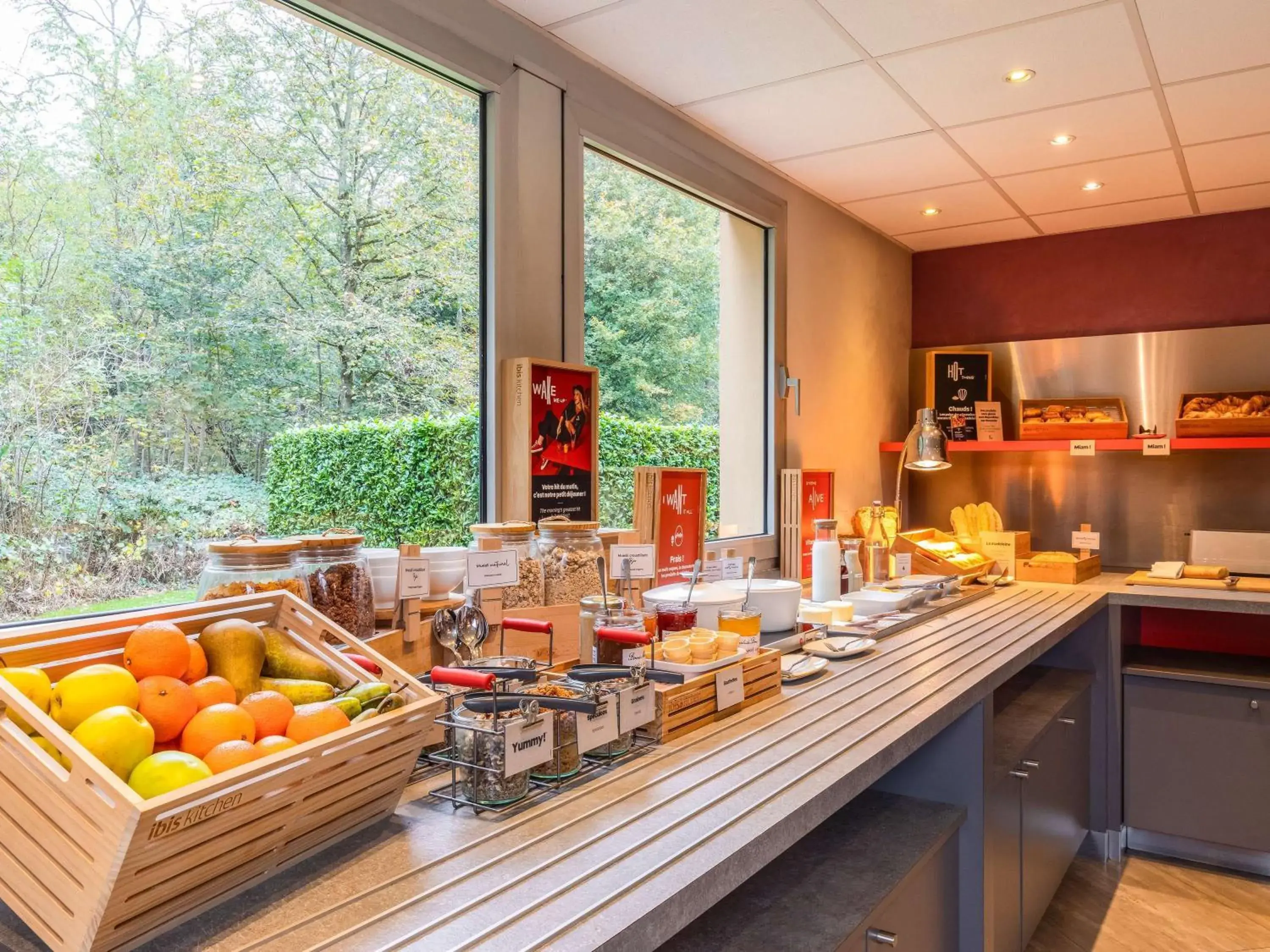 Property building in ibis Velizy Jouy-En-Josas Property building in ibis Velizy Jouy-En-Josas