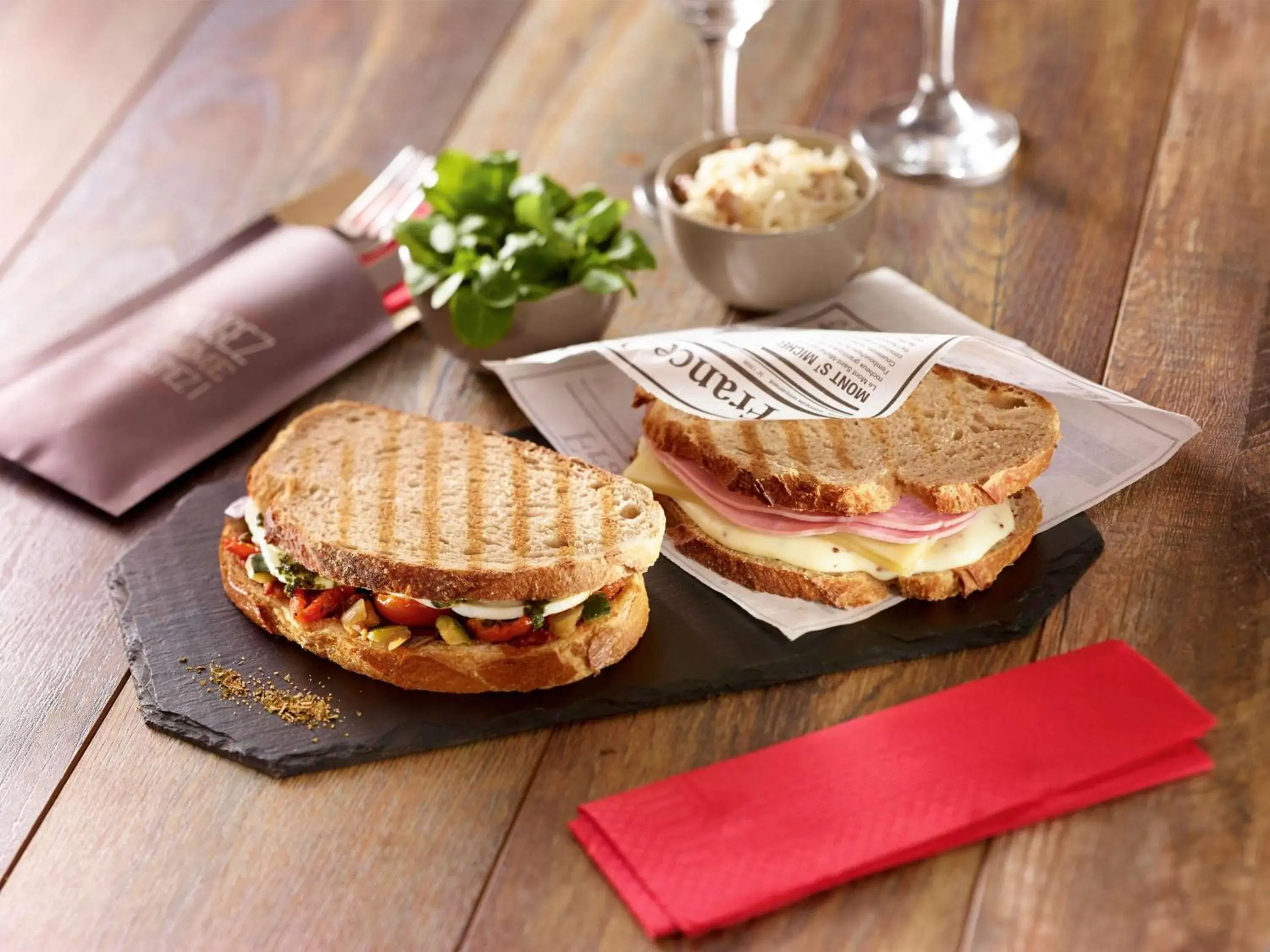Restaurant/places to eat in ibis Velizy Jouy-En-Josas Restaurant/places to eat in ibis Velizy Jouy-En-Josas