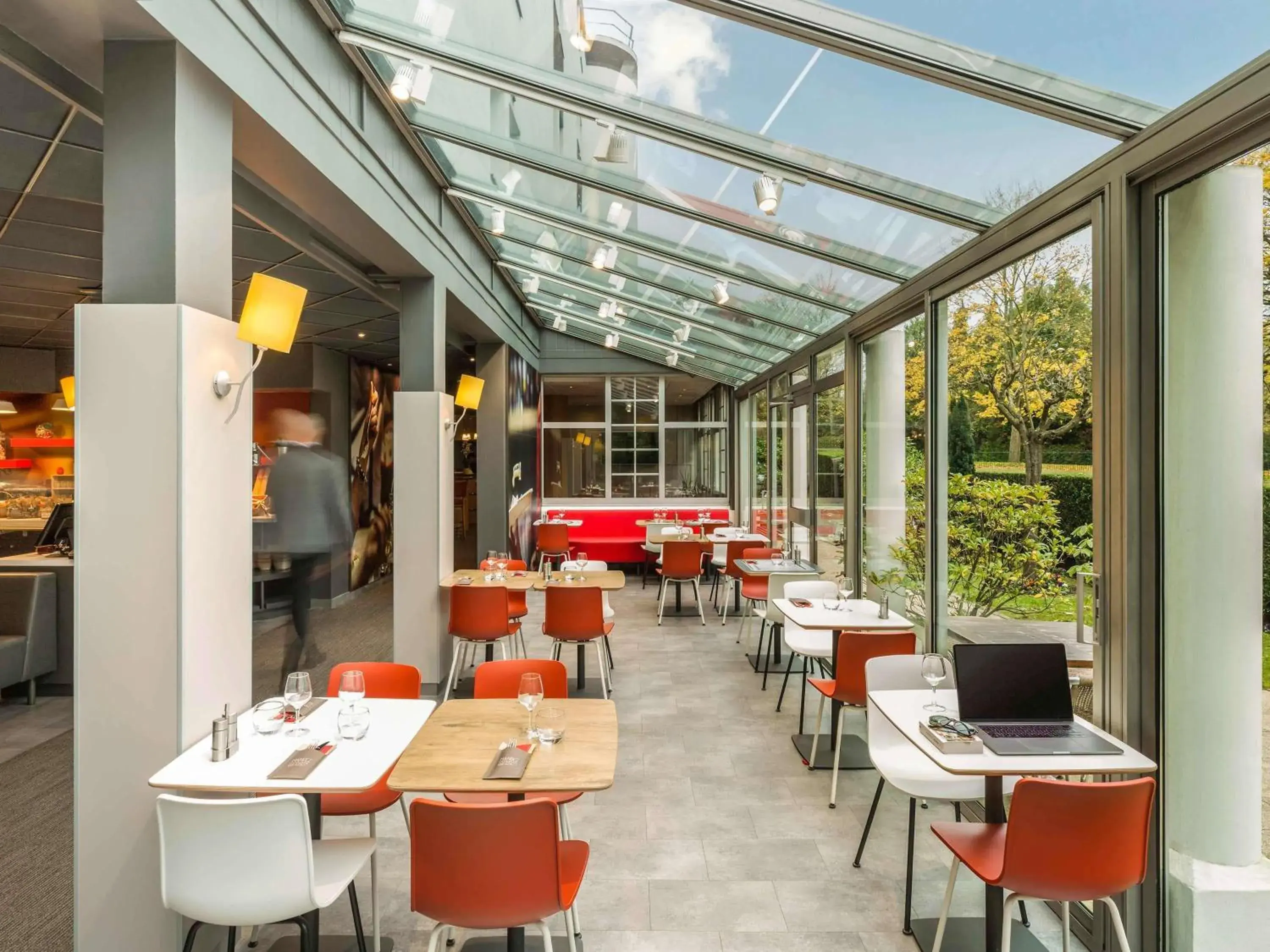 Property building in ibis Paris Meudon Velizy Property building in ibis Paris Meudon Velizy