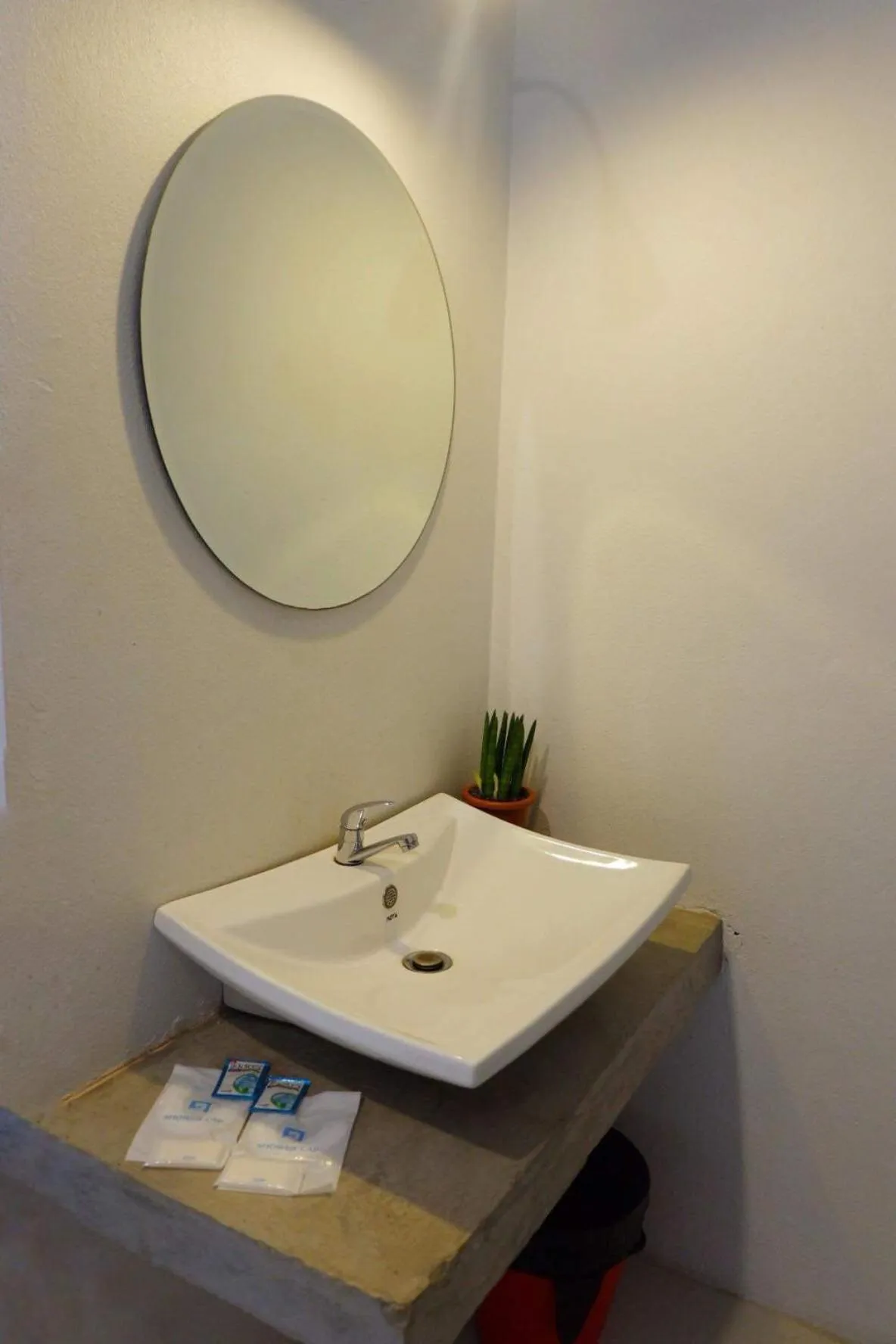 Bathroom in Rin GuestHouse Pracharak RD