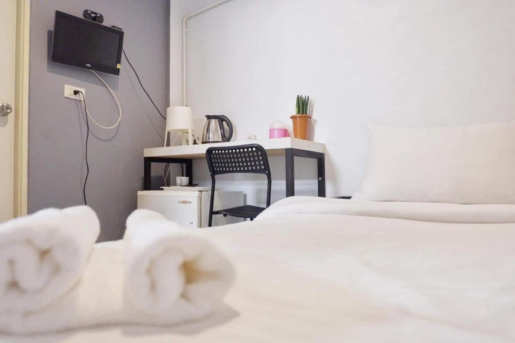 Bed in Rin GuestHouse Pracharak RD