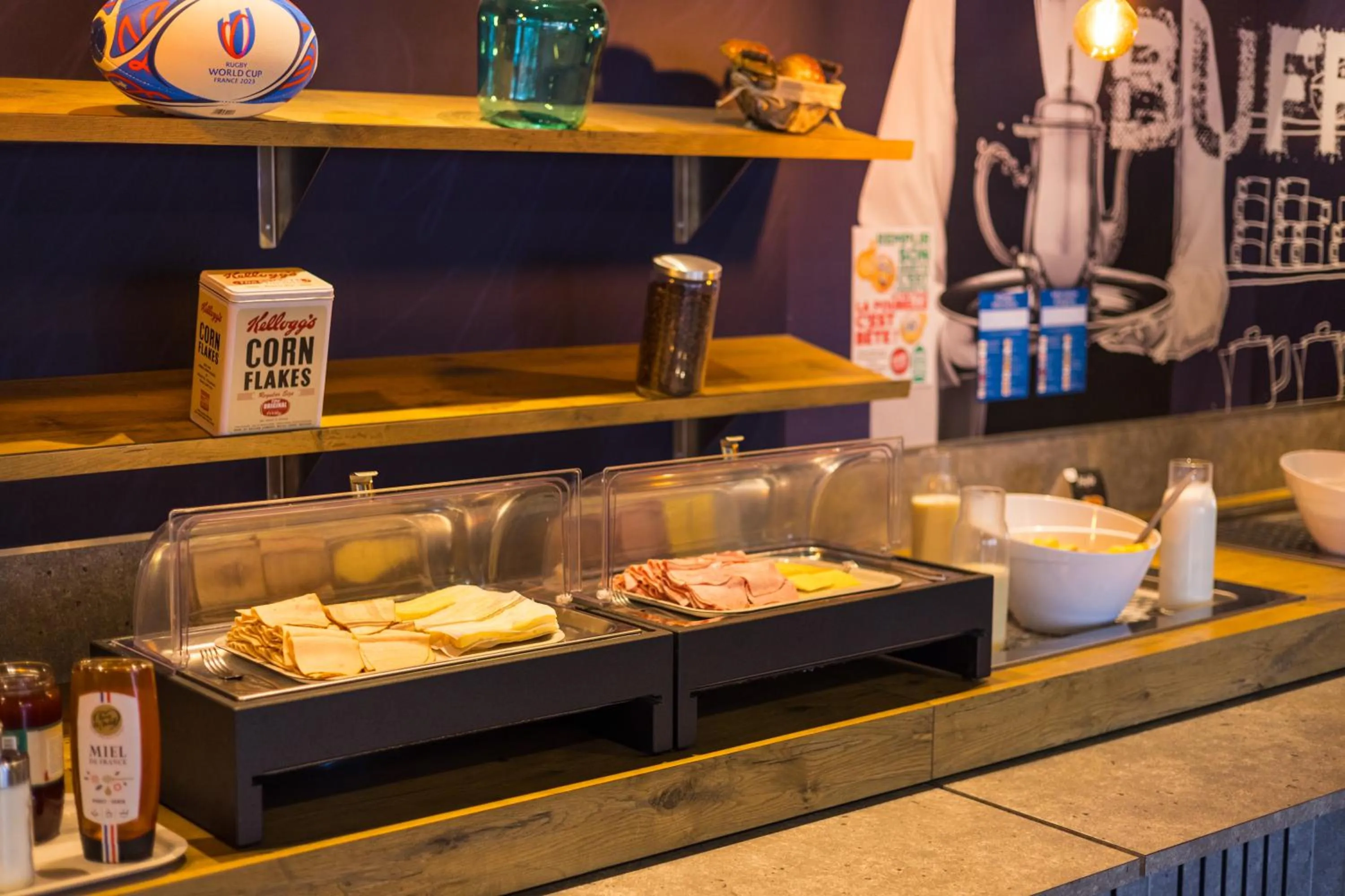 Breakfast in ibis budget Issy Les Moulineaux Paris Ouest