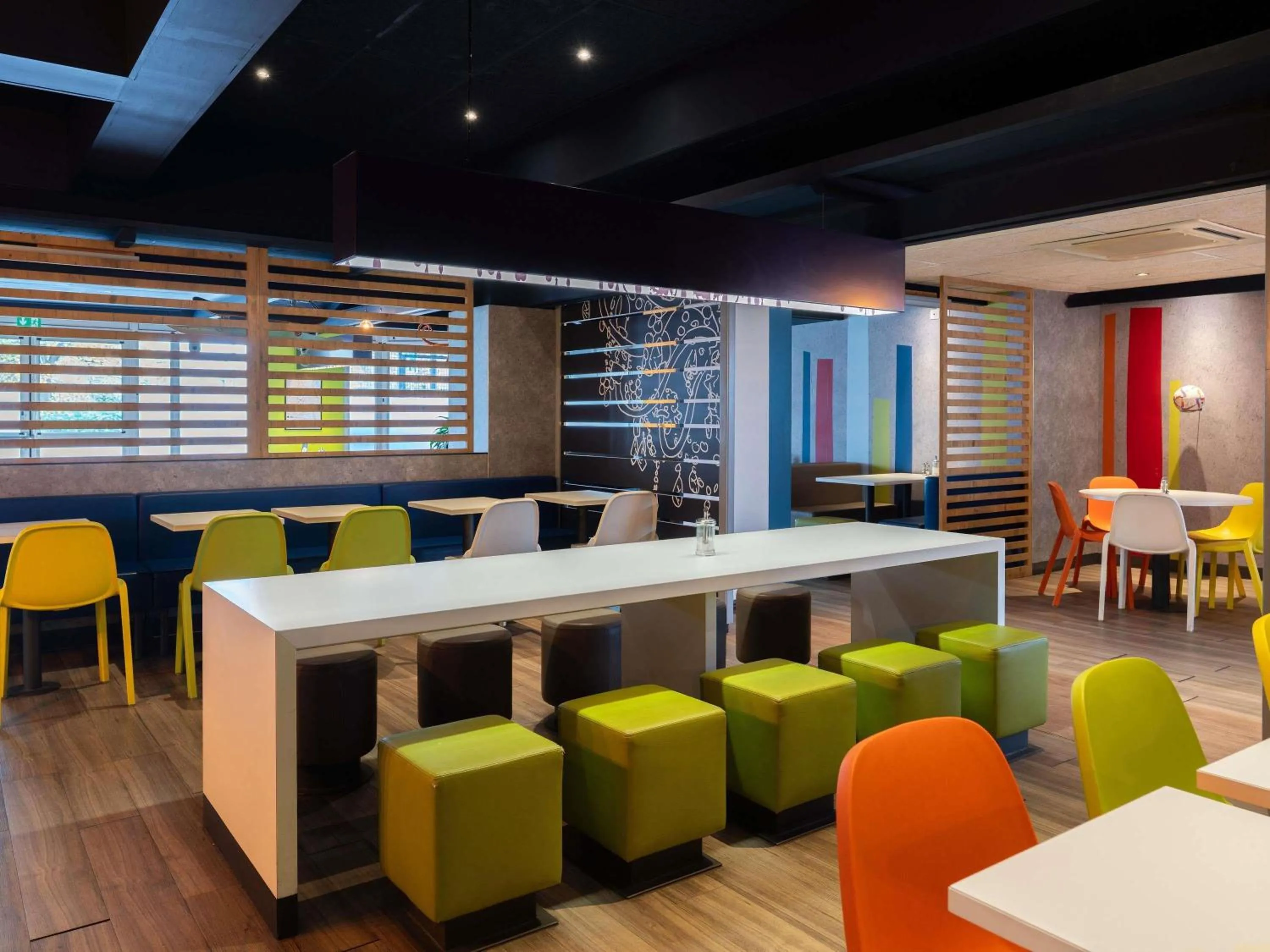 Breakfast in ibis budget Issy Les Moulineaux Paris Ouest