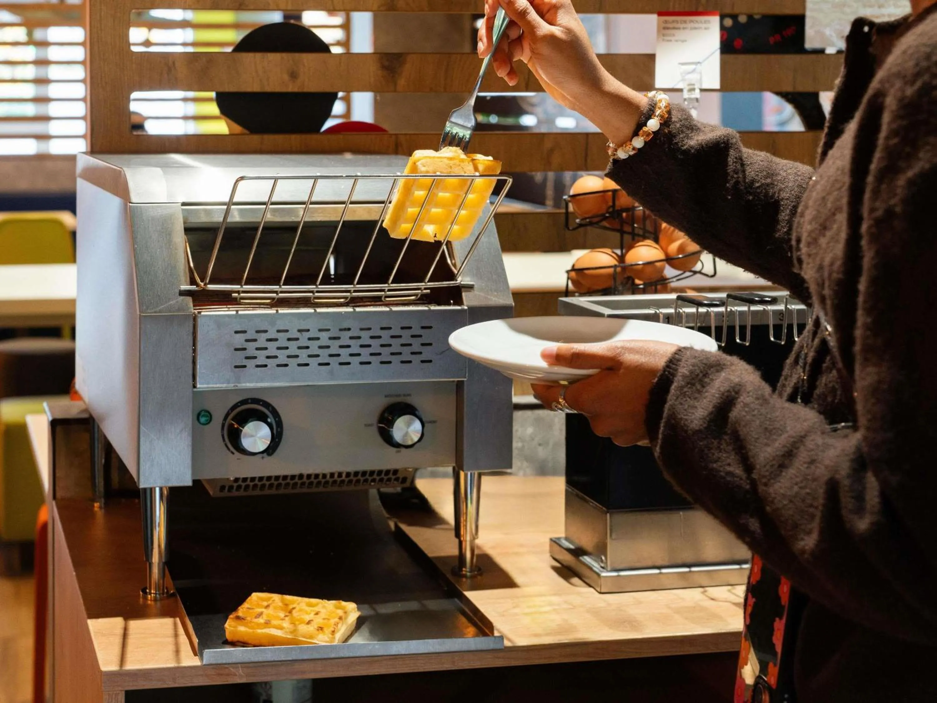 Breakfast in ibis budget Issy Les Moulineaux Paris Ouest