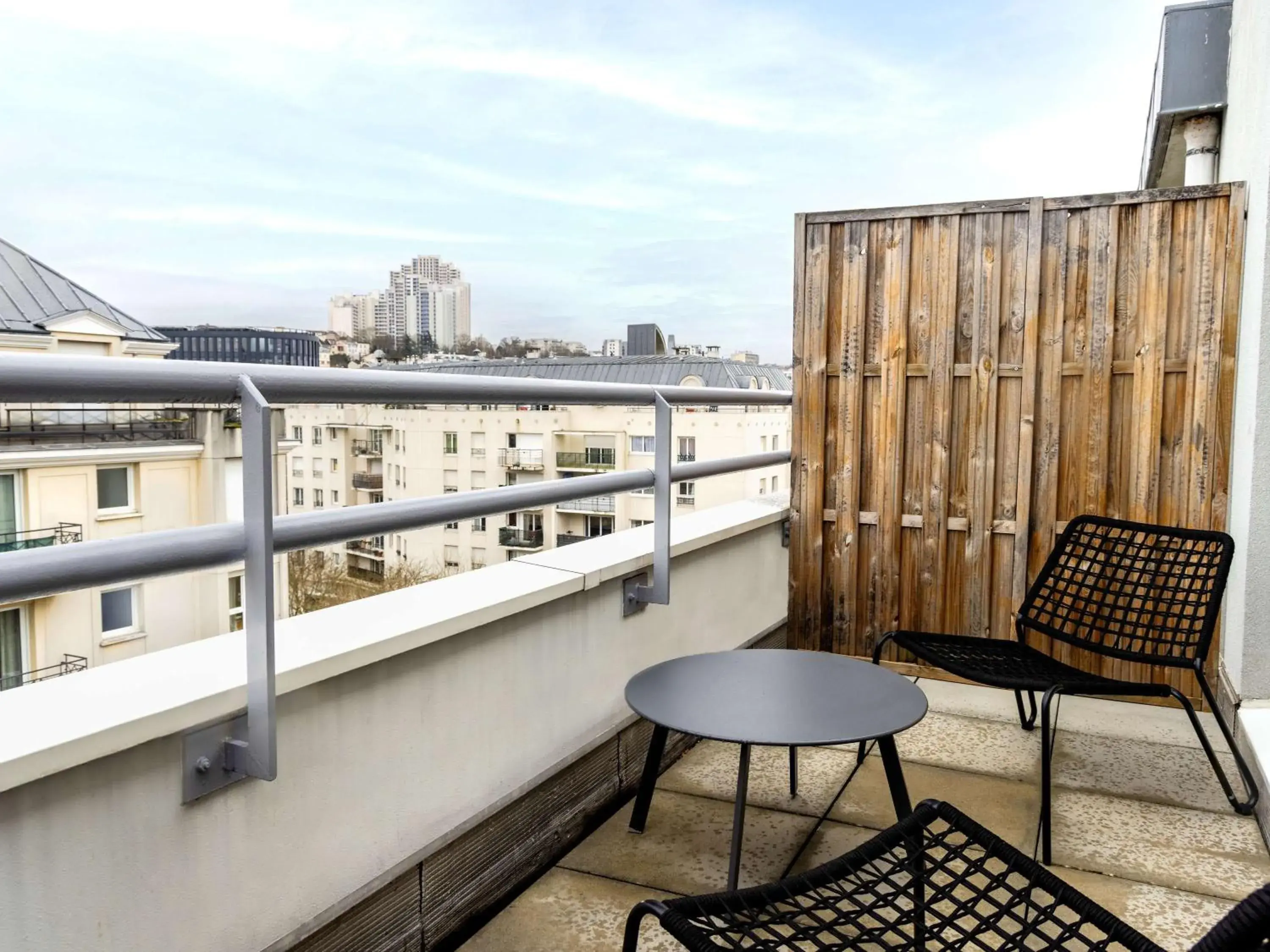 Bedroom, Balcony/Terrace in ibis budget Issy Les Moulineaux Paris Ouest