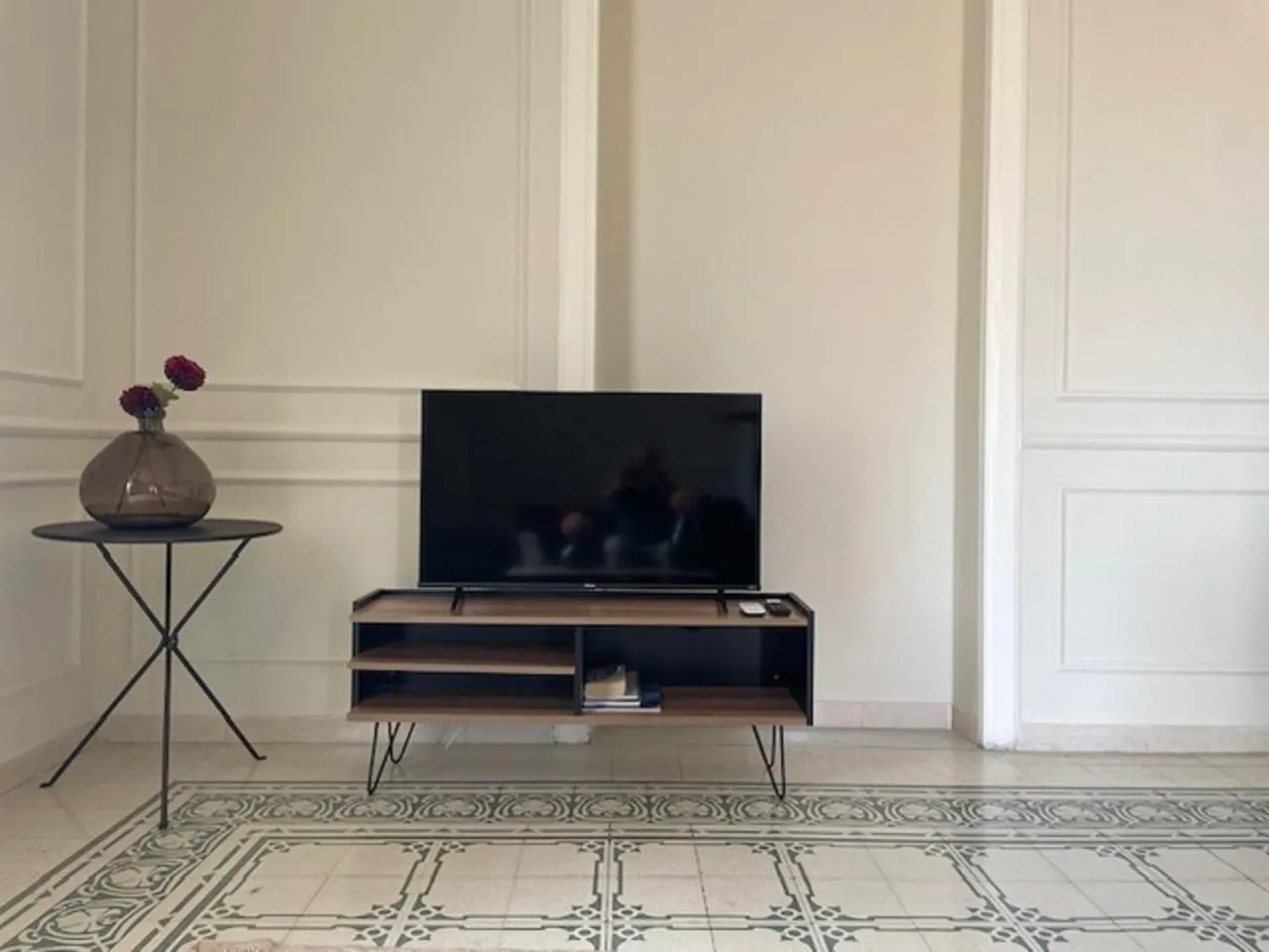 TV and multimedia in BARRIQUE Guest House