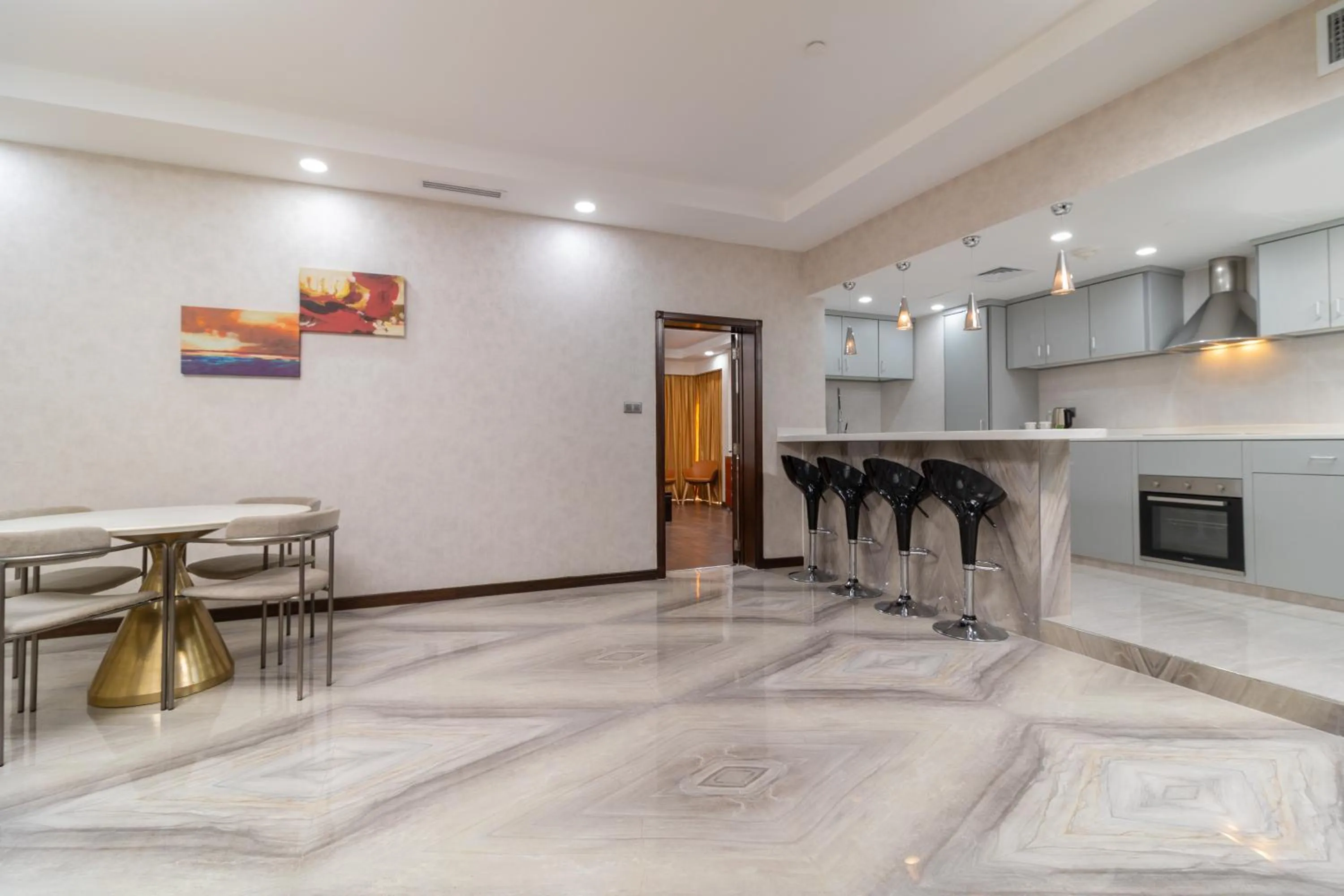 Holiday Inn - Suites Kuwait Salmiya by IHG