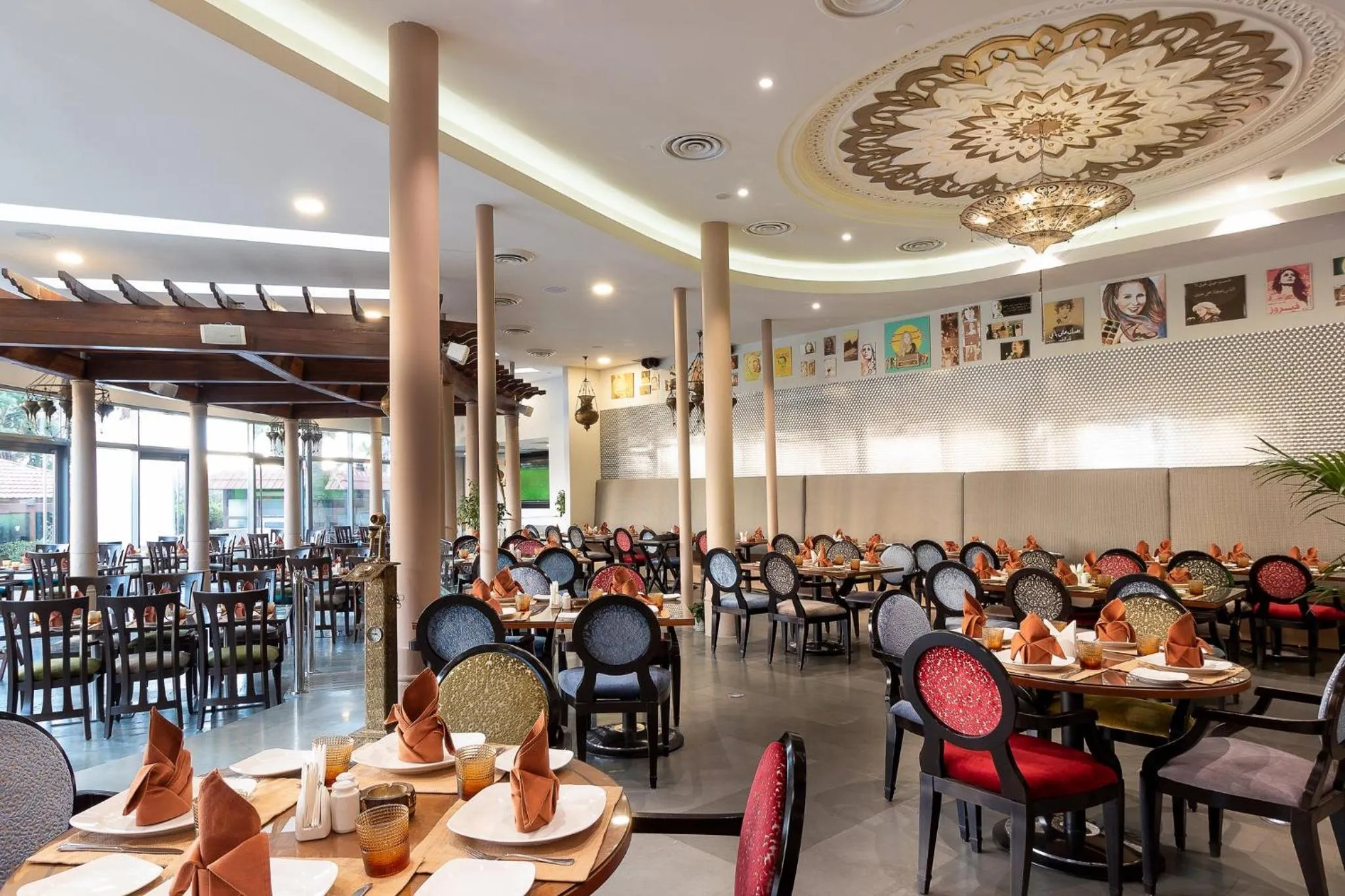 Restaurant/places to eat in Holiday Inn - Suites Kuwait Salmiya by IHG