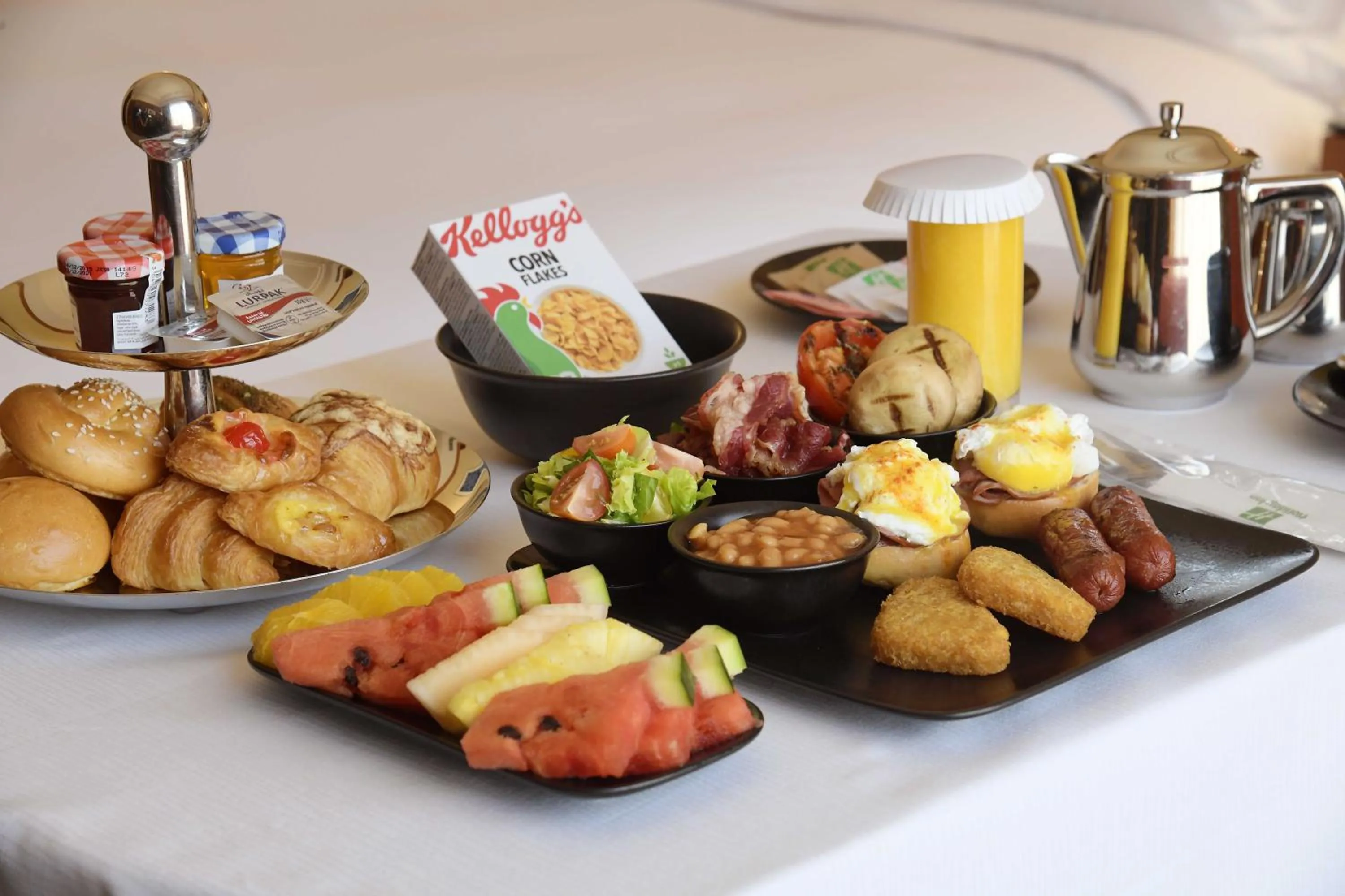 Breakfast in Holiday Inn - Suites Kuwait Salmiya by IHG