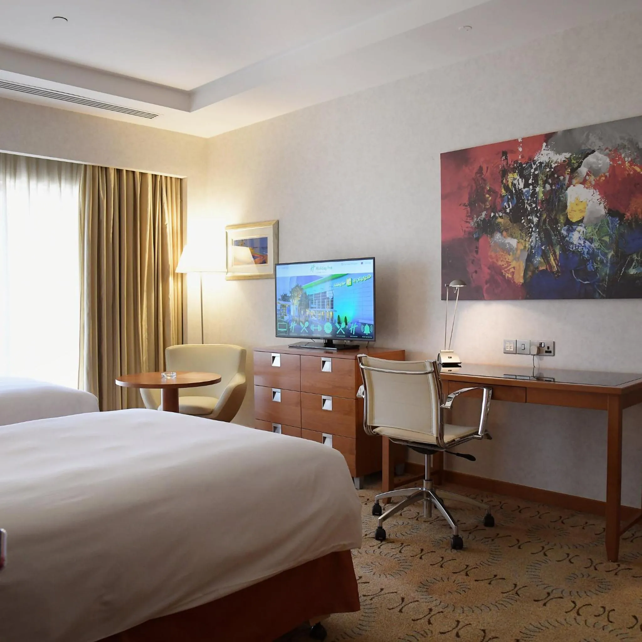 Photo of the whole room, Bed in Holiday Inn - Suites Kuwait Salmiya by IHG
