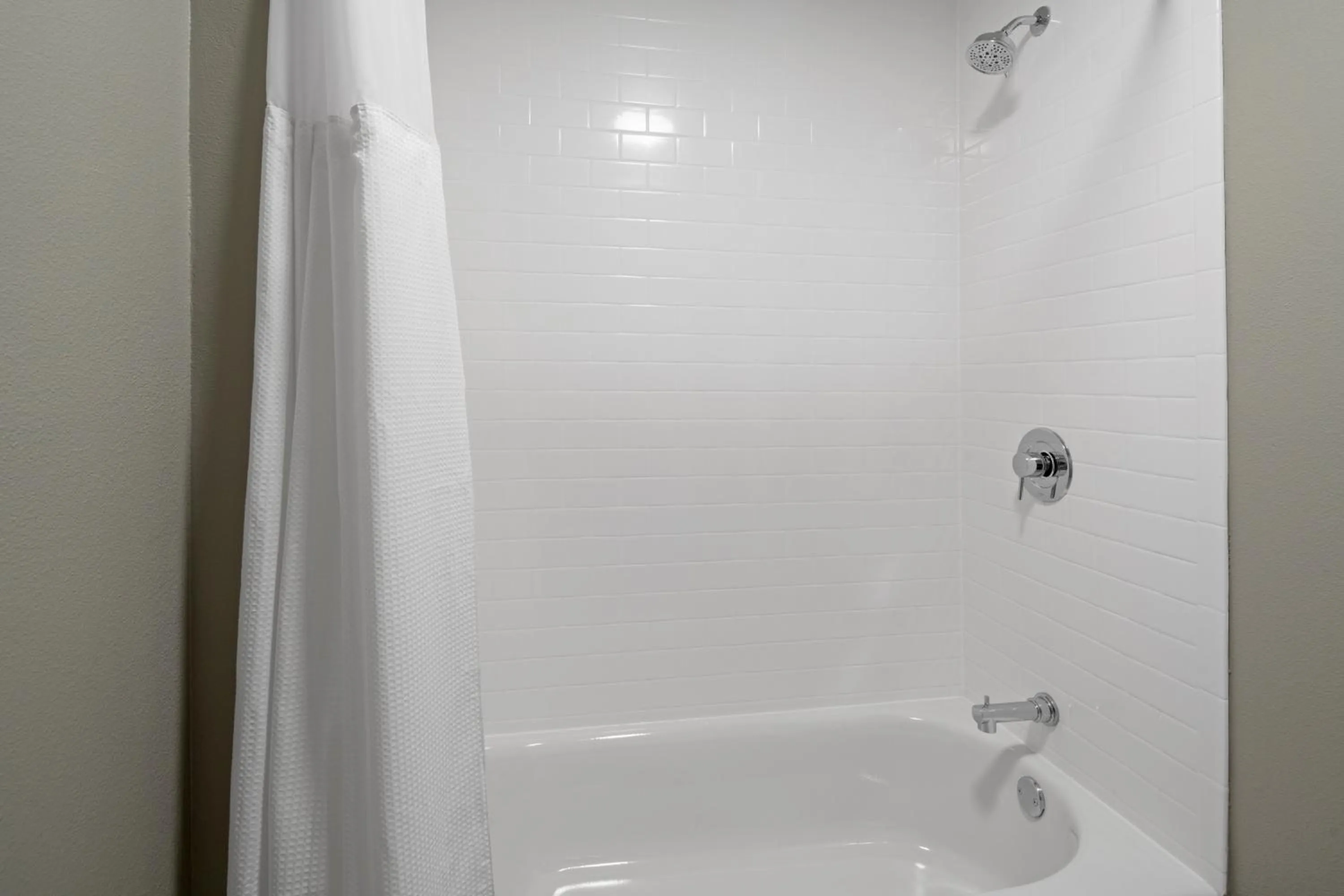 Bedroom in Staybridge Suites - Long Beach Airport by IHG